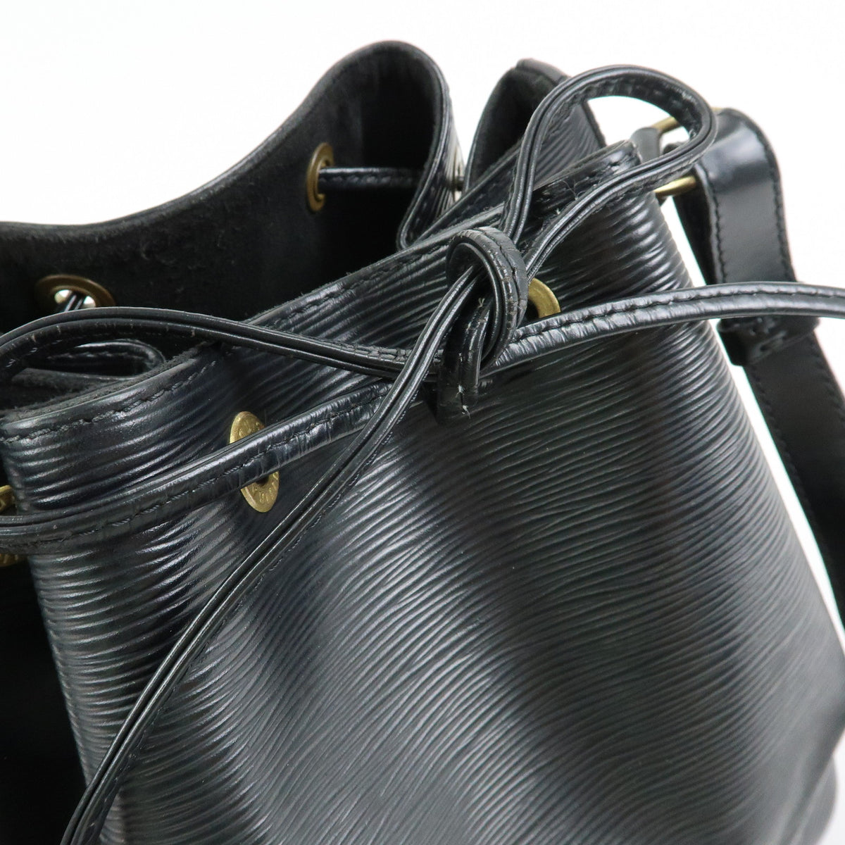 Louis Vuitton Epi Leather Petit Noe Shoulder Bag Noir Black M59012