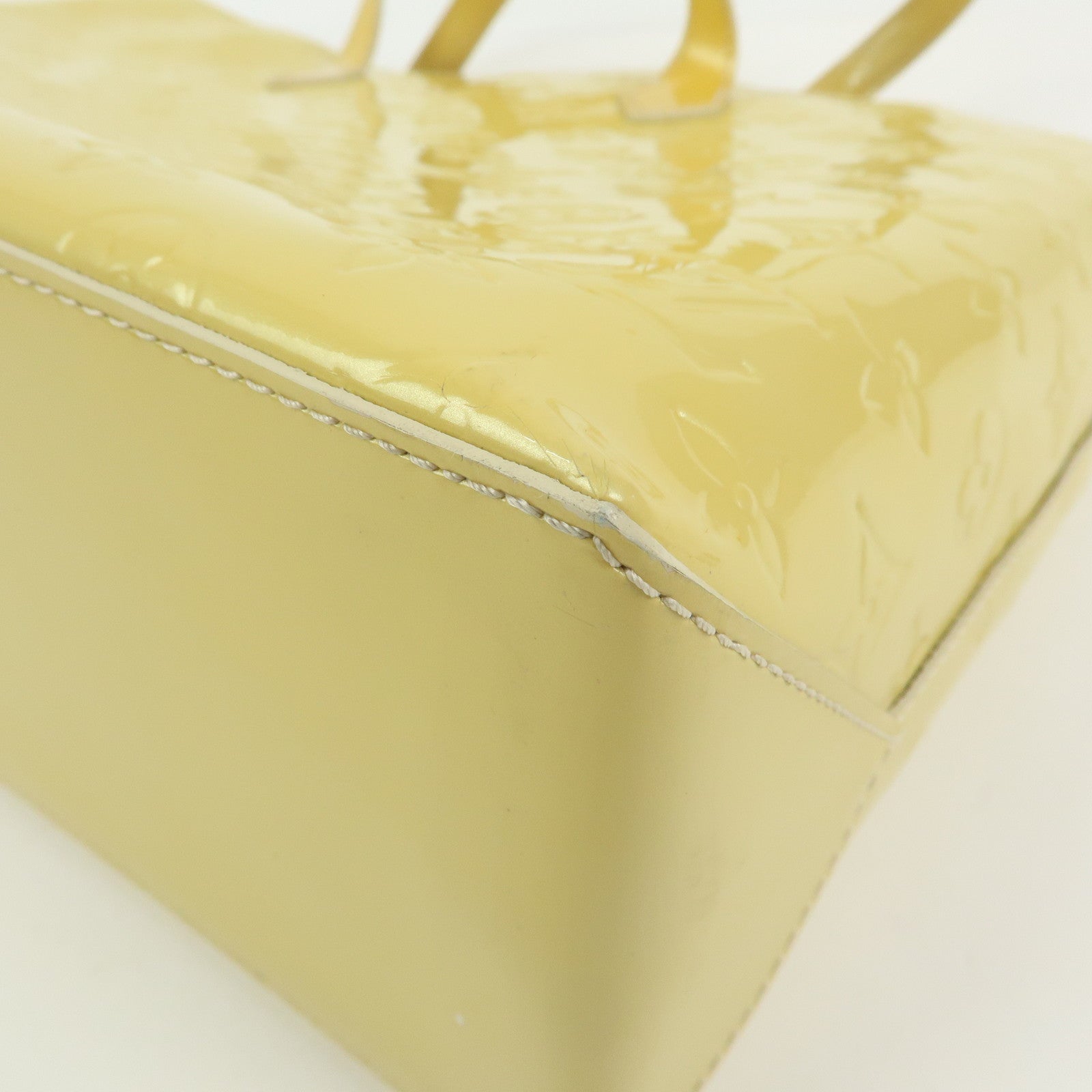 Louis Vuitton Monogram Vernis Wilshire MM Tote Bag Blanc Corail M91441