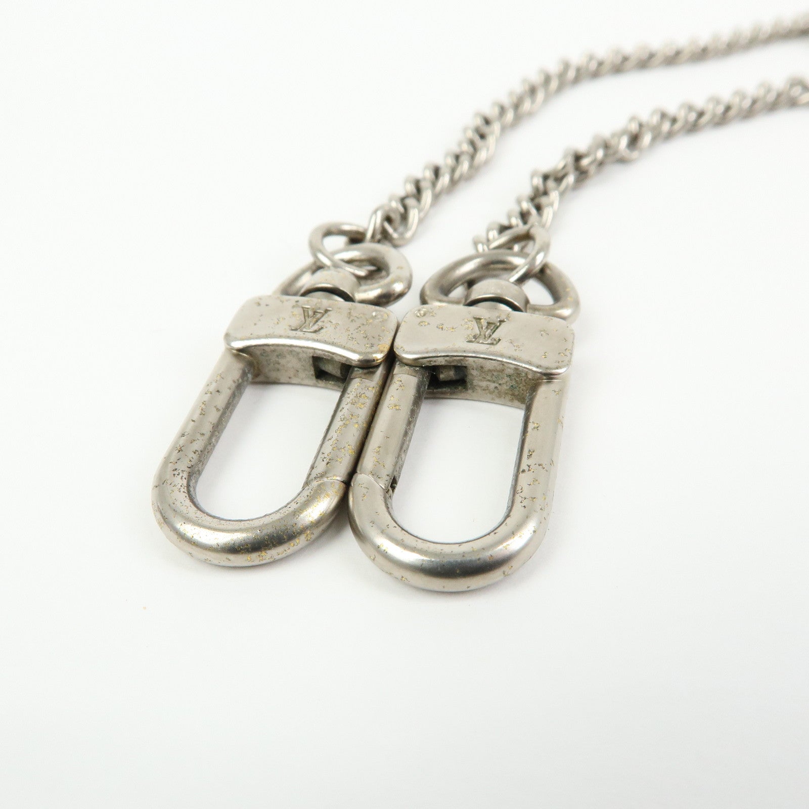 Louis Vuitton Metal Key Chain for Taiga Portefeuille Accordion