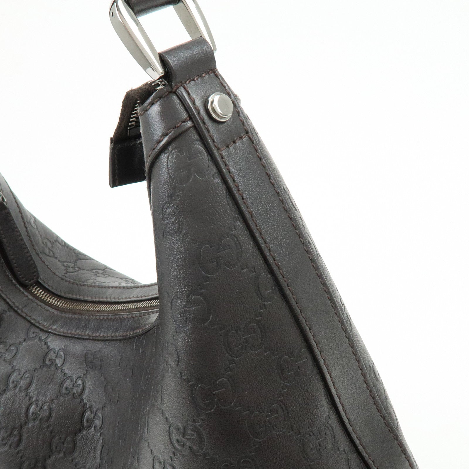 GUCCI Guccissima Interlocking G Leather Shoulder Bag Brown 339553
