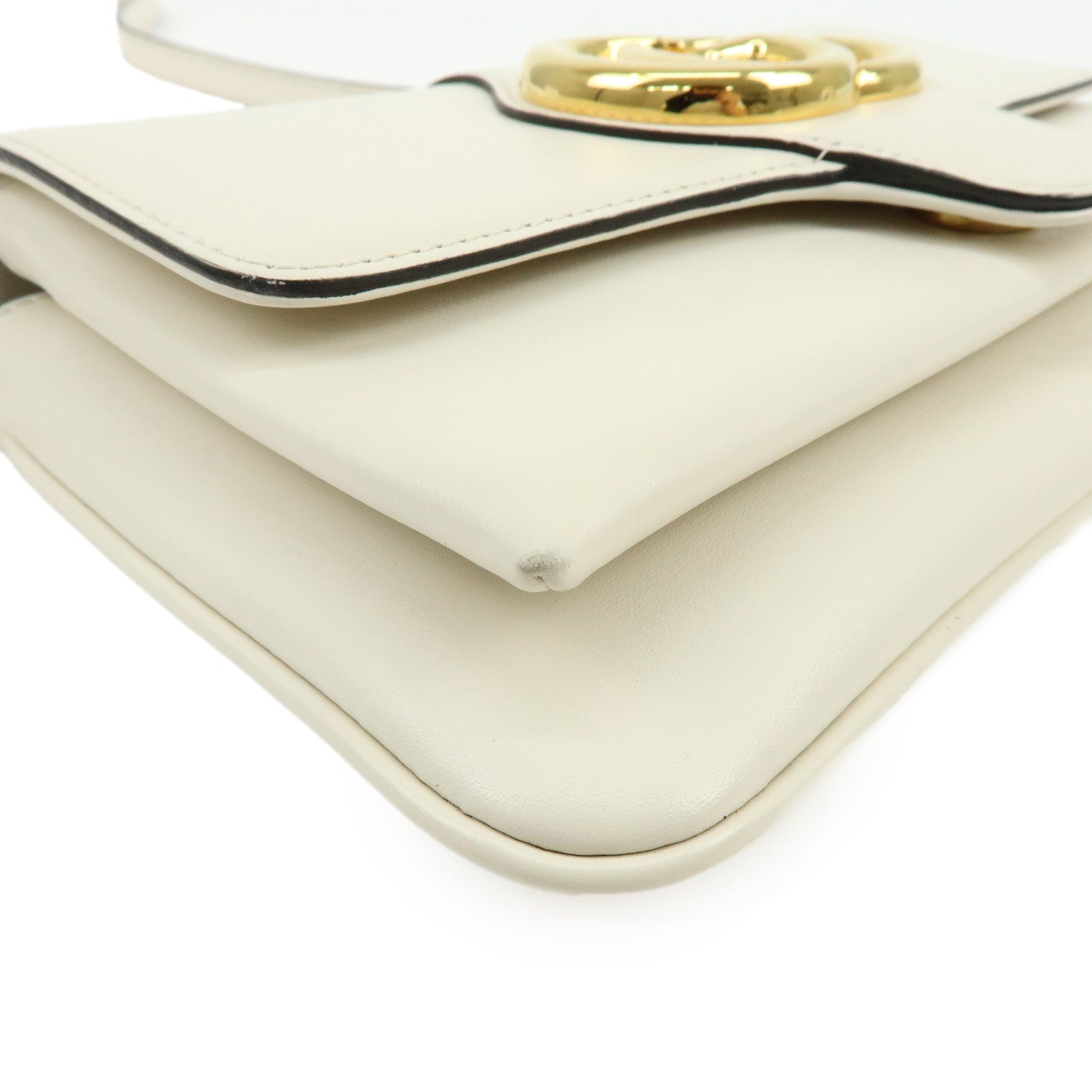 GUCCI Double G Arli Leather Shoulder Bag Crossbody Bag White 550129