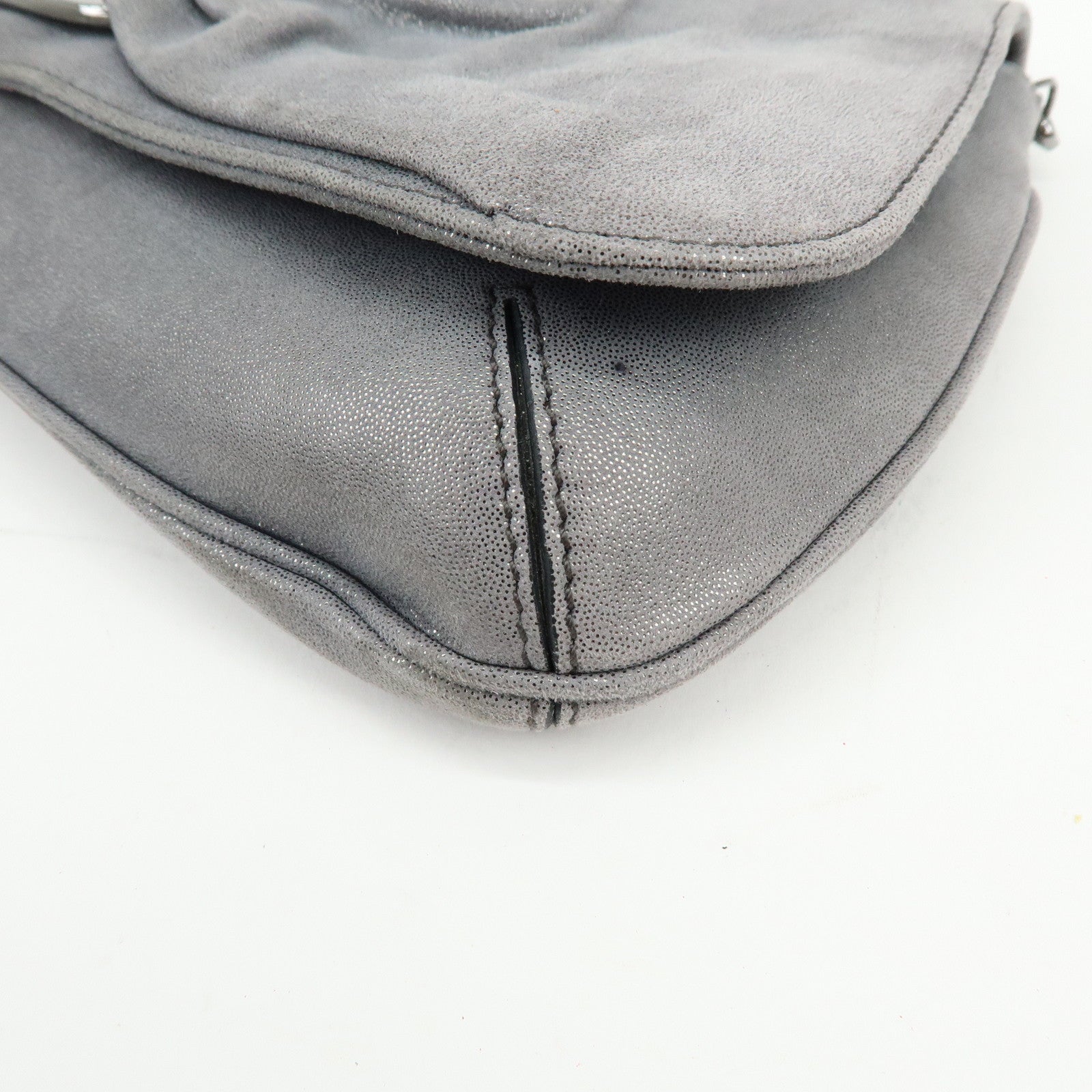 Ferragamo Vara Ribbon Leather Shoulder Bag Clutch Bag Metallic Gray