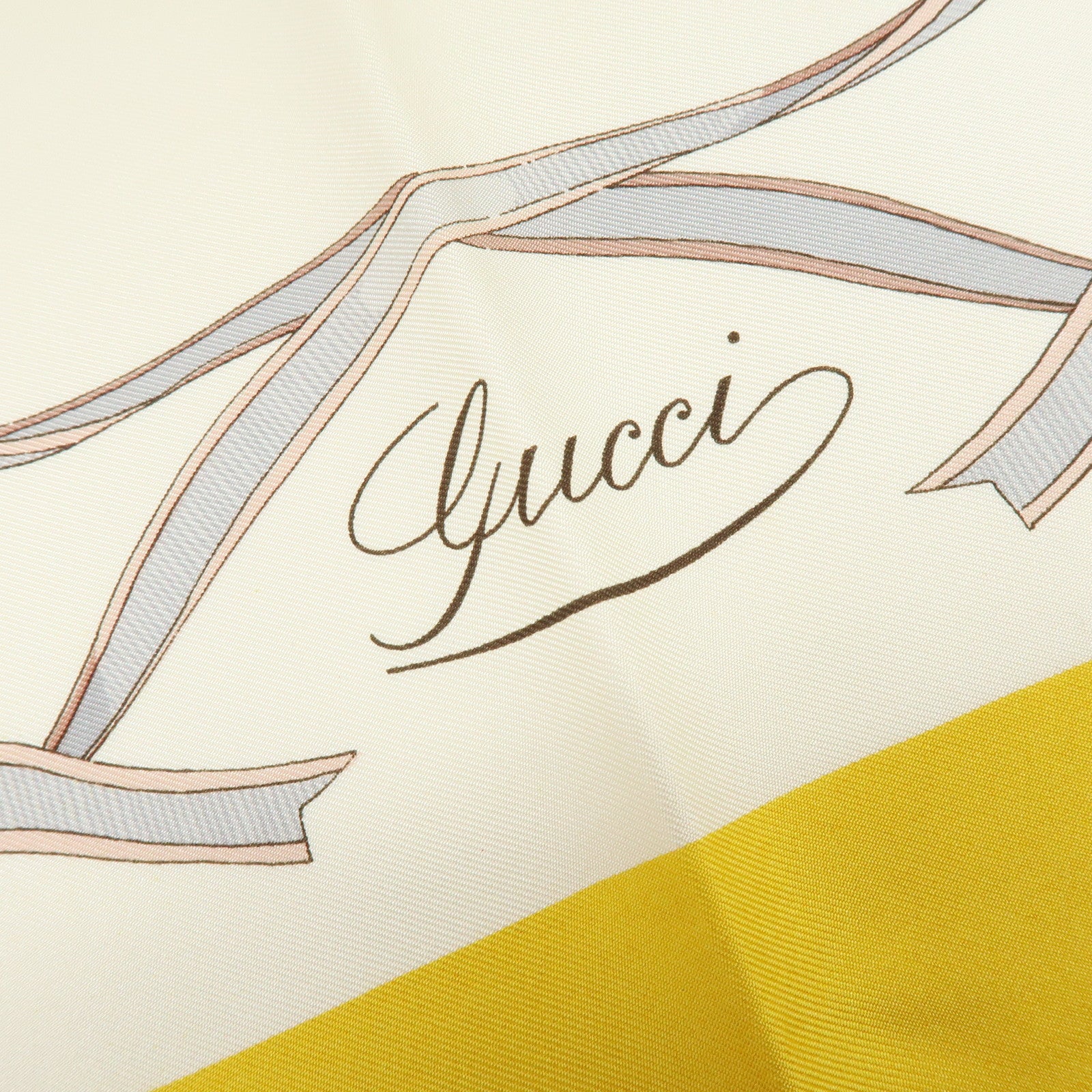 GUCCI Flora Silk 100% Scarf Shawl White Yellow Blue Orange Purple