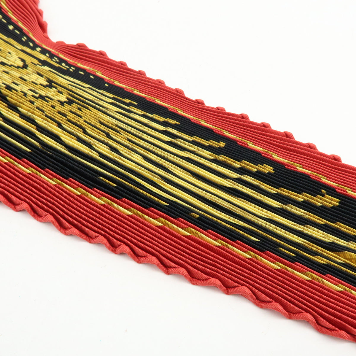 HERMES Pleated Carre 90 Silk 100% Scarf Tigre Royal Black Red Gold