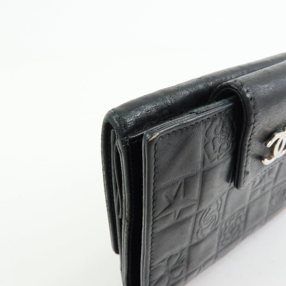 CHANEL Icon Line COCO Mark Lamb Skin W Hook Compact Wallet Black