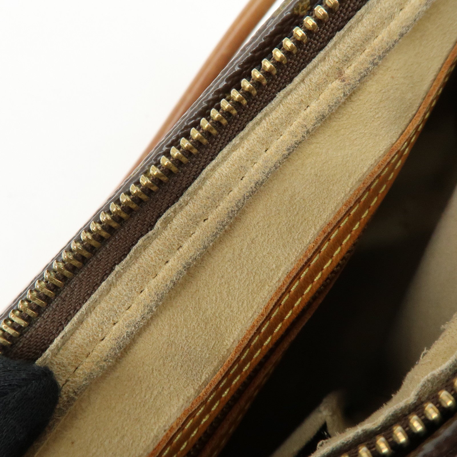 Louis Vuitton Monogram Looping MM Shoulder Bag Hand Bag M51146