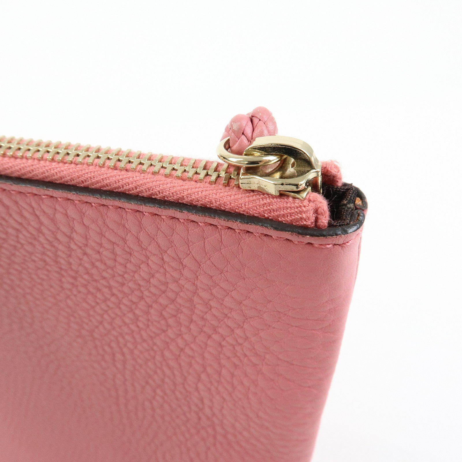 GUCCI Bamboo Leather Clutch Bag Pouch Tassel Charm Pink 376858