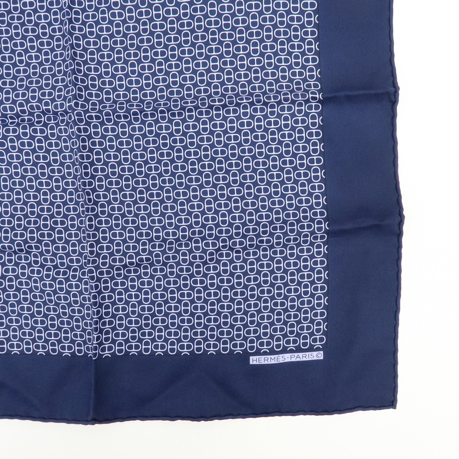 HERMES Carre 40 Lot of 2 Silk 100% Scarf Grand H / Chaîne d'Ancre