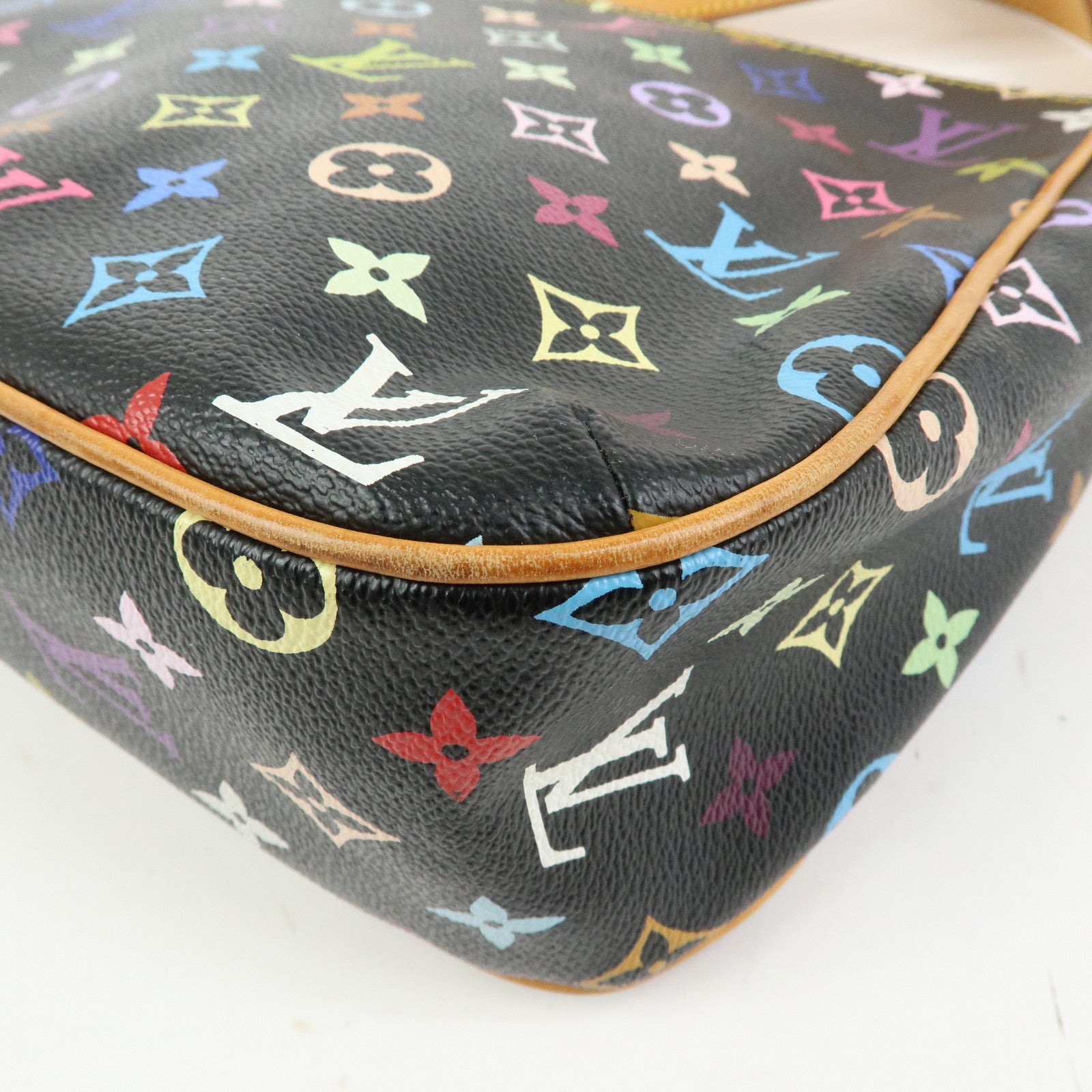 Louis Vuitton Monogram Multicolor Lodge PM Shoulder Bag Noir M40054