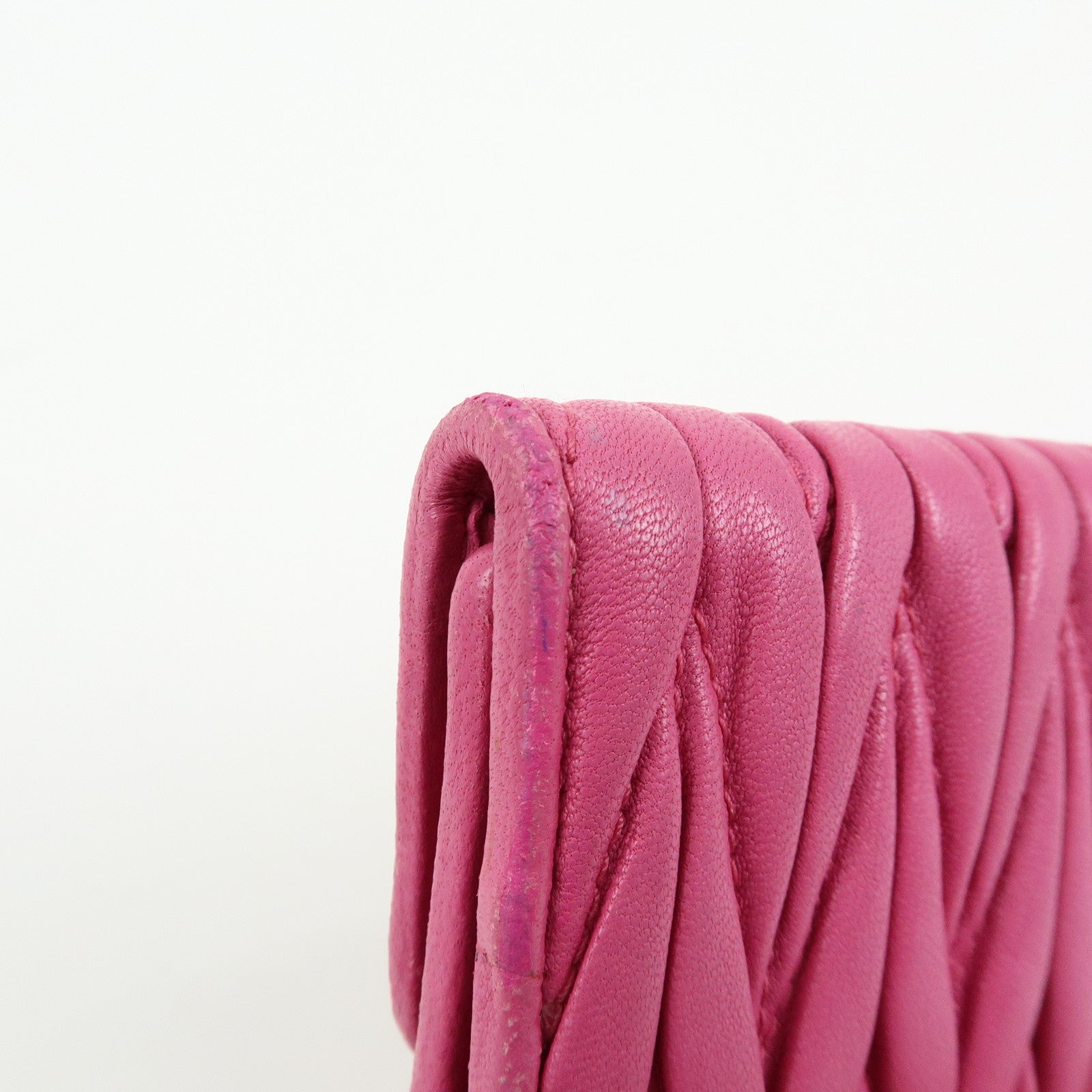 MIU MIU Matelasse Leather 6 Ring Key Case Key Holder Pink