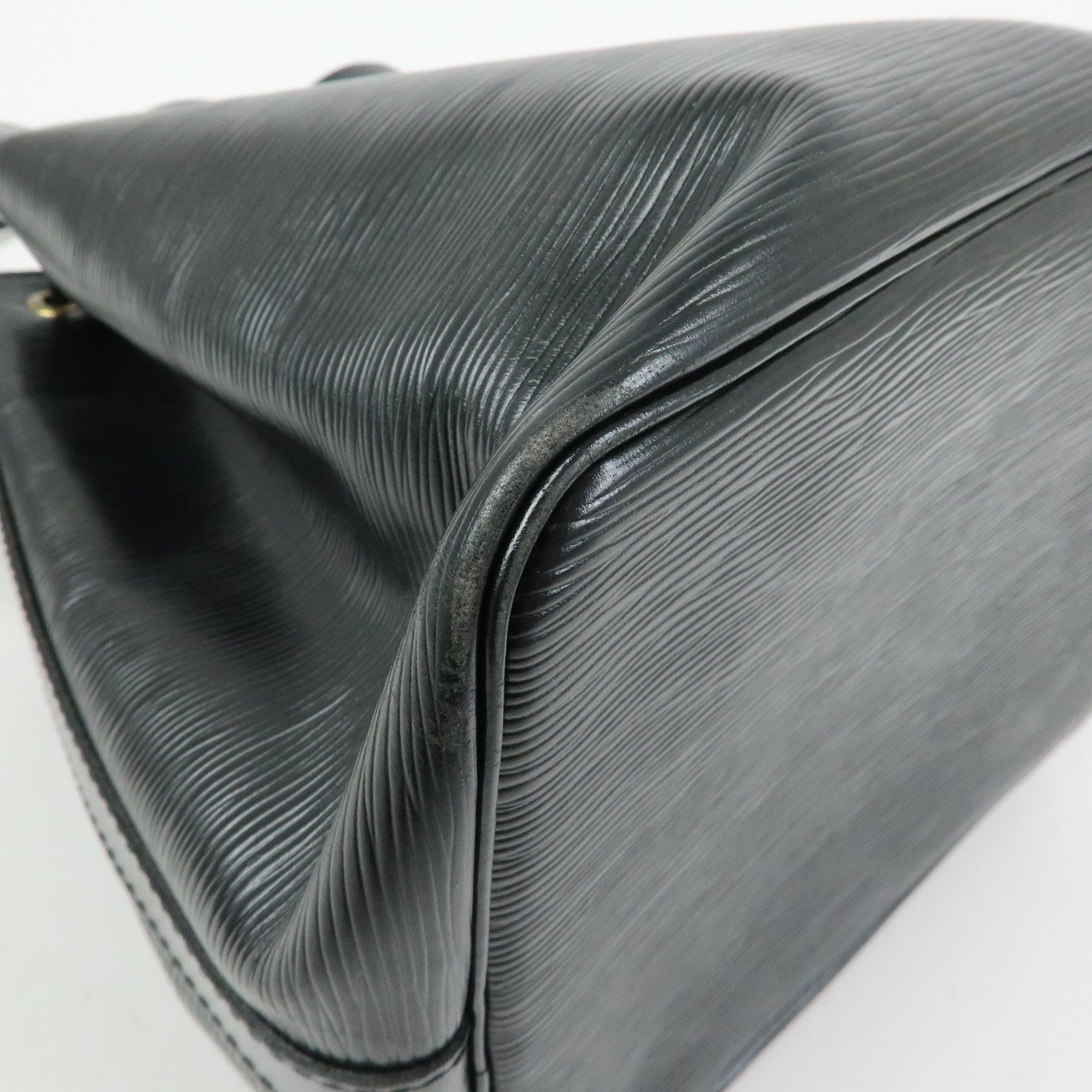 Louis Vuitton Epi Leather Petit Noe Shoulder Bag Noir Black M59012