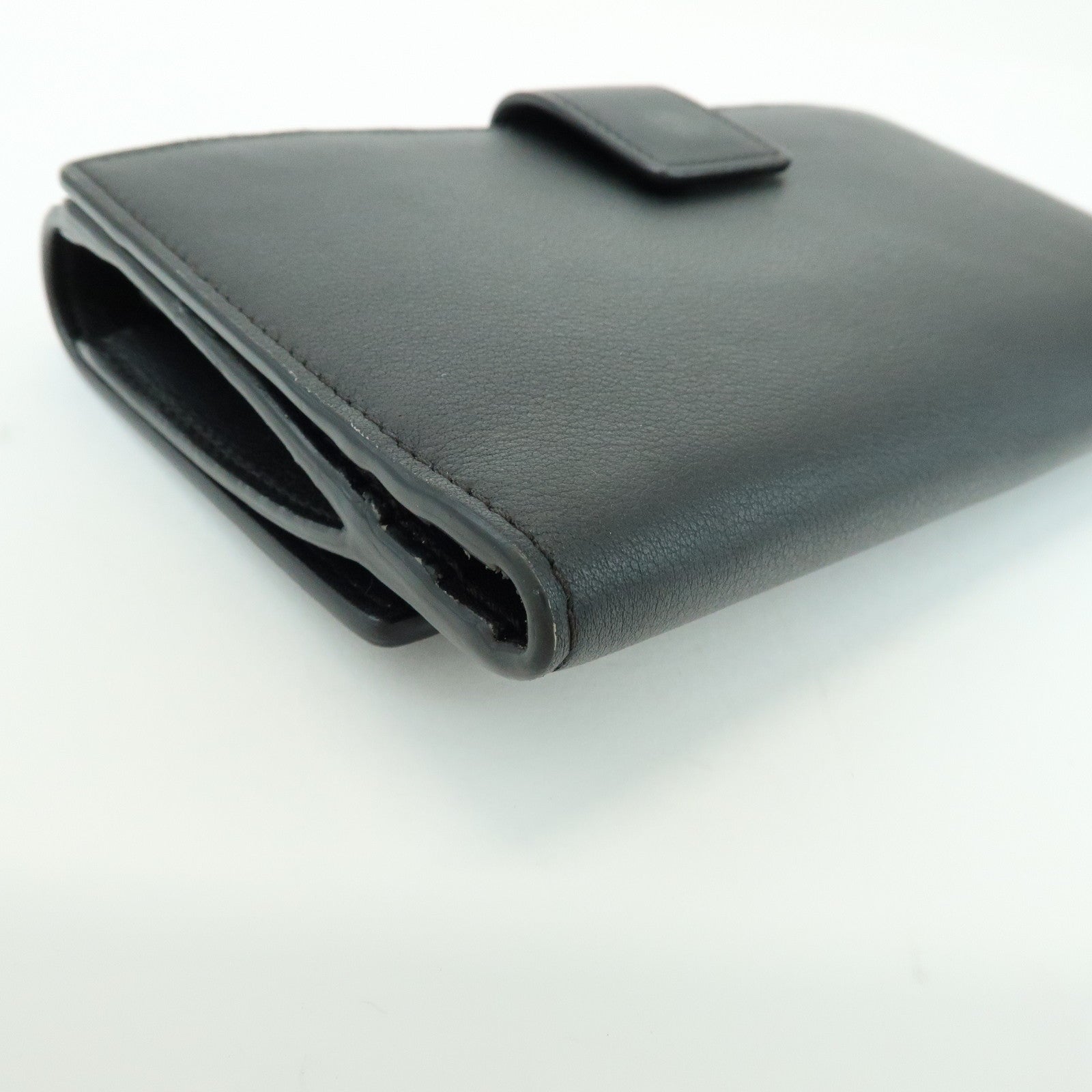 FENDI Peekaboo Leather Long Wallet Continental Wallet Black 8M0308