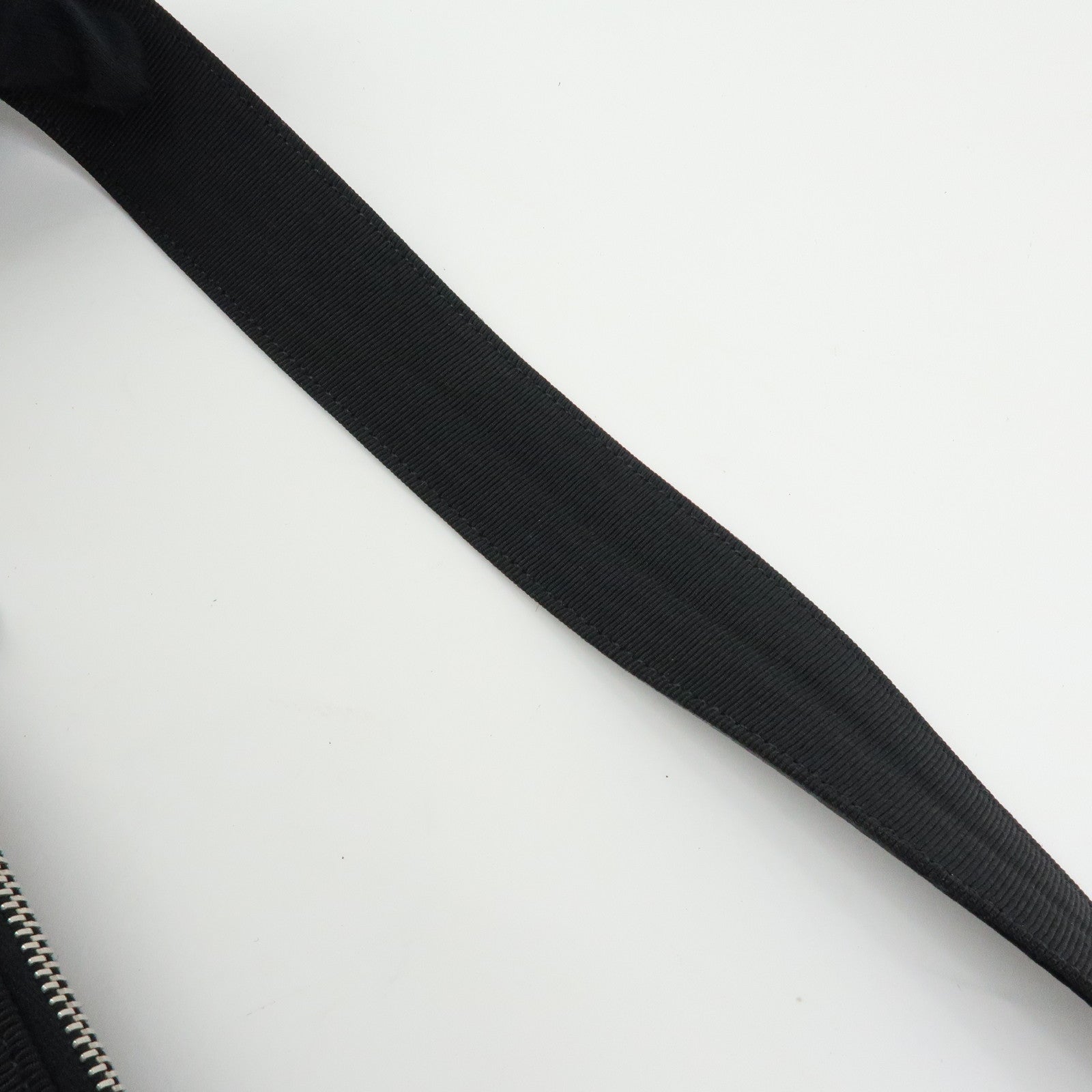 Ferragamo Vara Canvas Leather Shoulder Bag Hand Bag Black