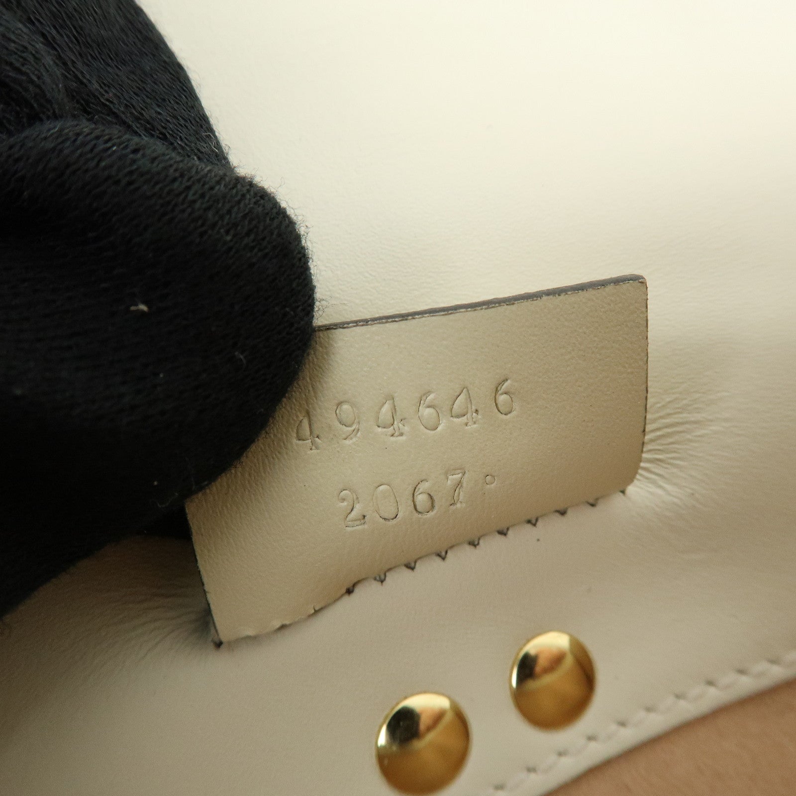 GUCCI Sylvie Sherry Leather Chain Mini Shoulder Bag White 494646