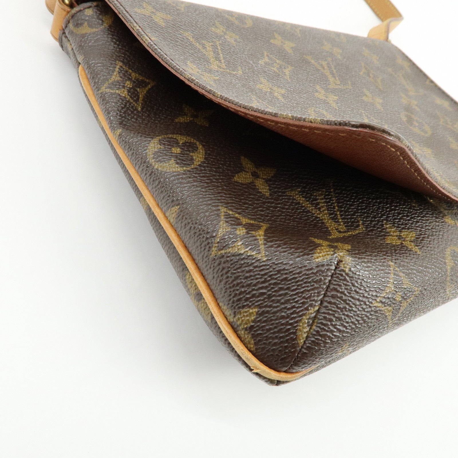 Louis Vuitton Monogram Musette Tango Short Shoulder Bag M51257