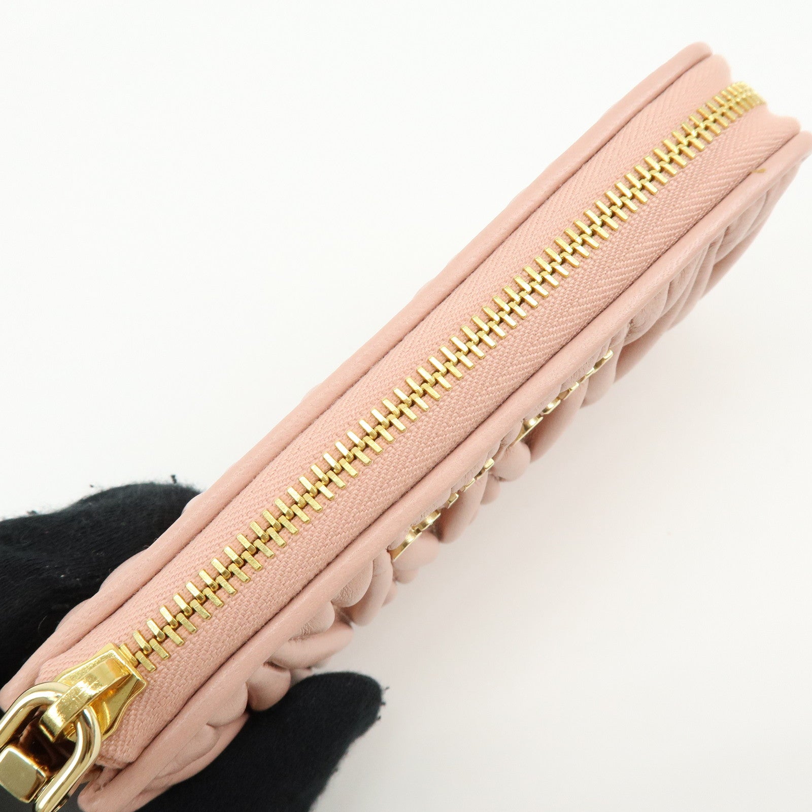 MIU MIU Matelasse Nappa Leather Coin Case Card Case Pink