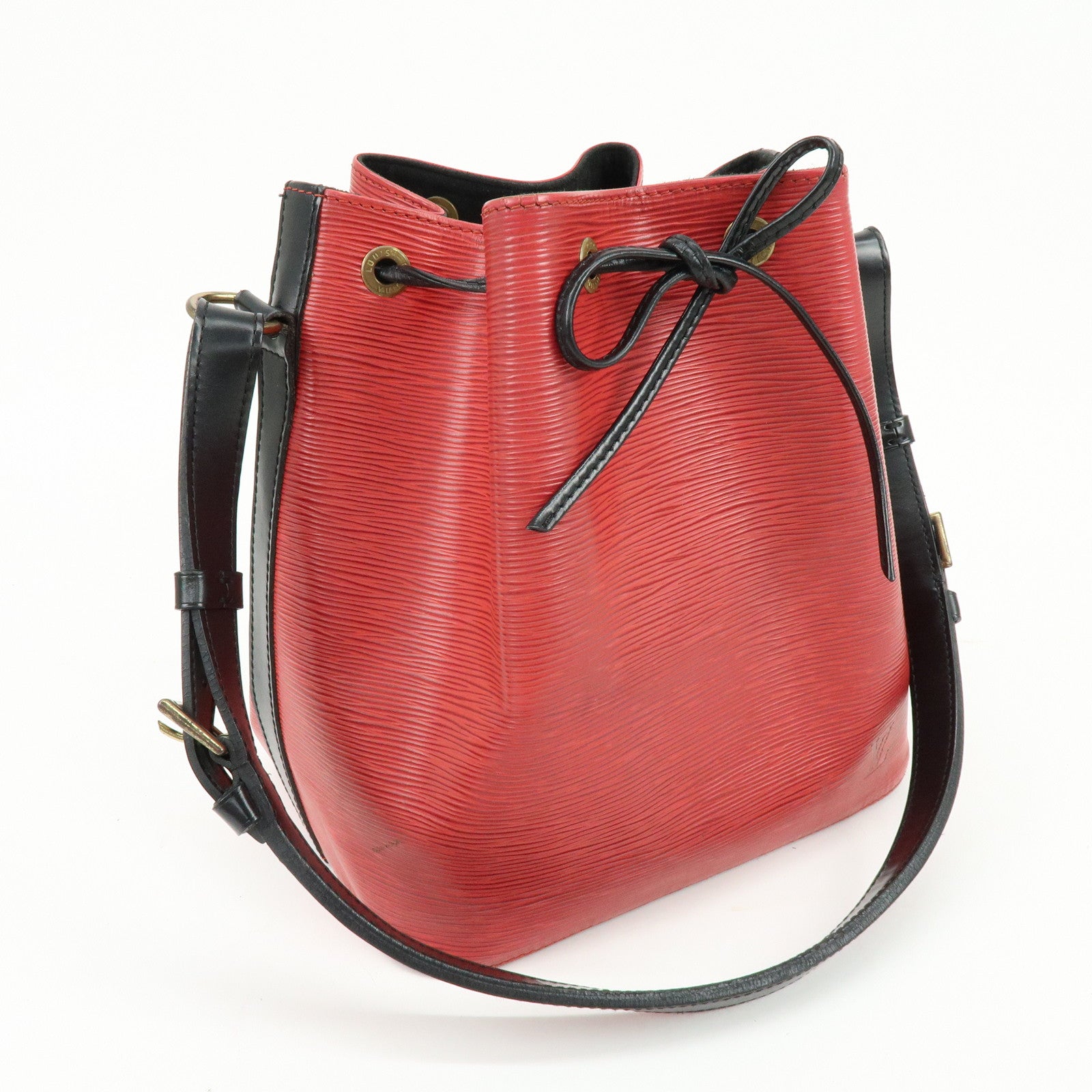 Louis Vuitton Epi Petit Noe Shoulder Bag Noir Castilian Red M44172
