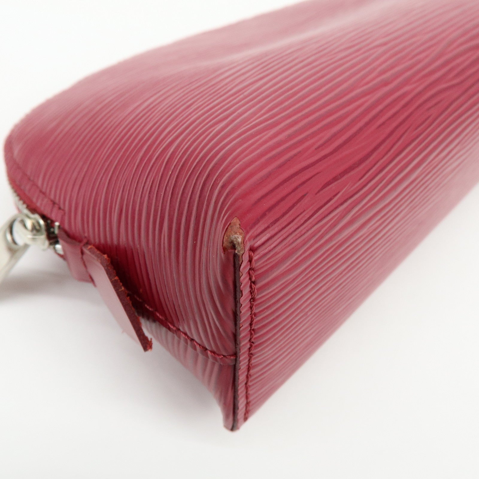 Louis Vuitton Epi Pochette Cosmetic Pouch Fuchsia Pink M40641