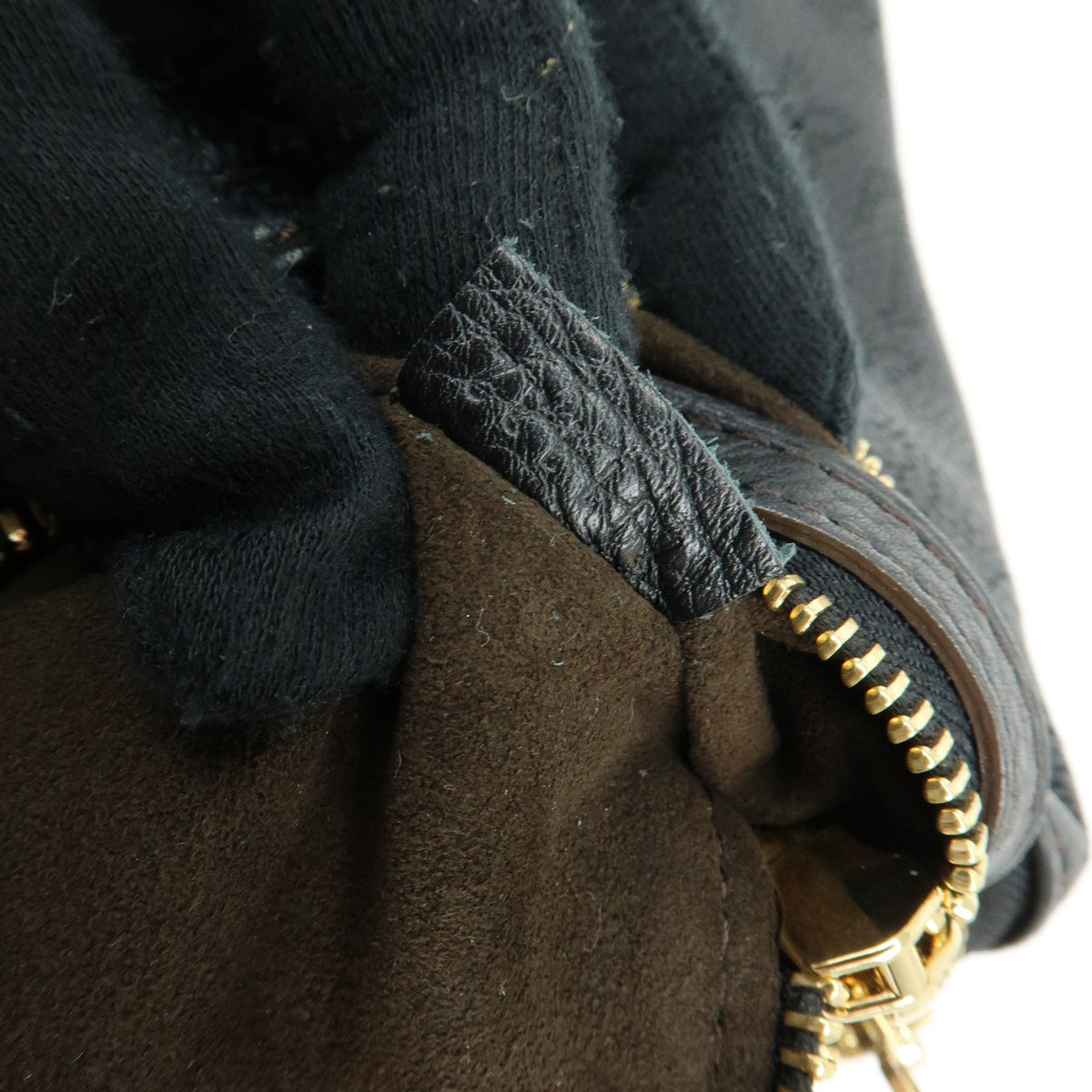 Louis Vuitton Monogram Mahina Selene PM Shoulder Bag Noir M94314