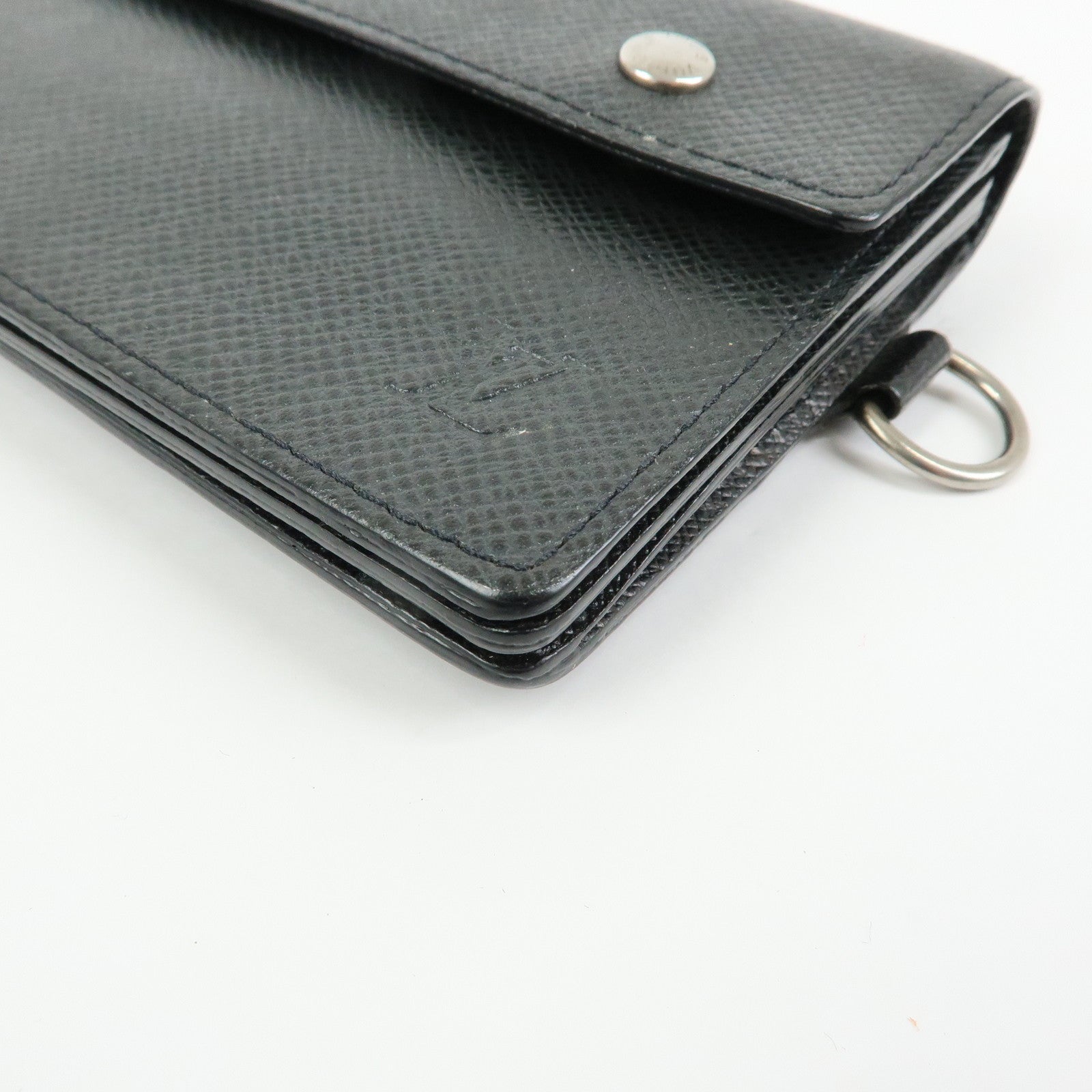 Louis Vuitton Taiga Portefeuille Accordion Wallet Ardoise M30992