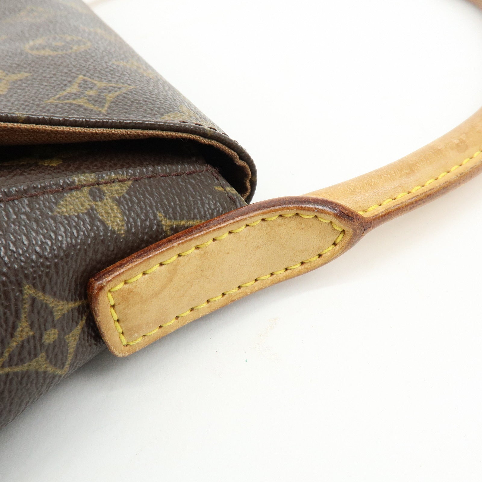 Louis Vuitton Monogram Canvas Mini Looping Shoulder Bag M51147