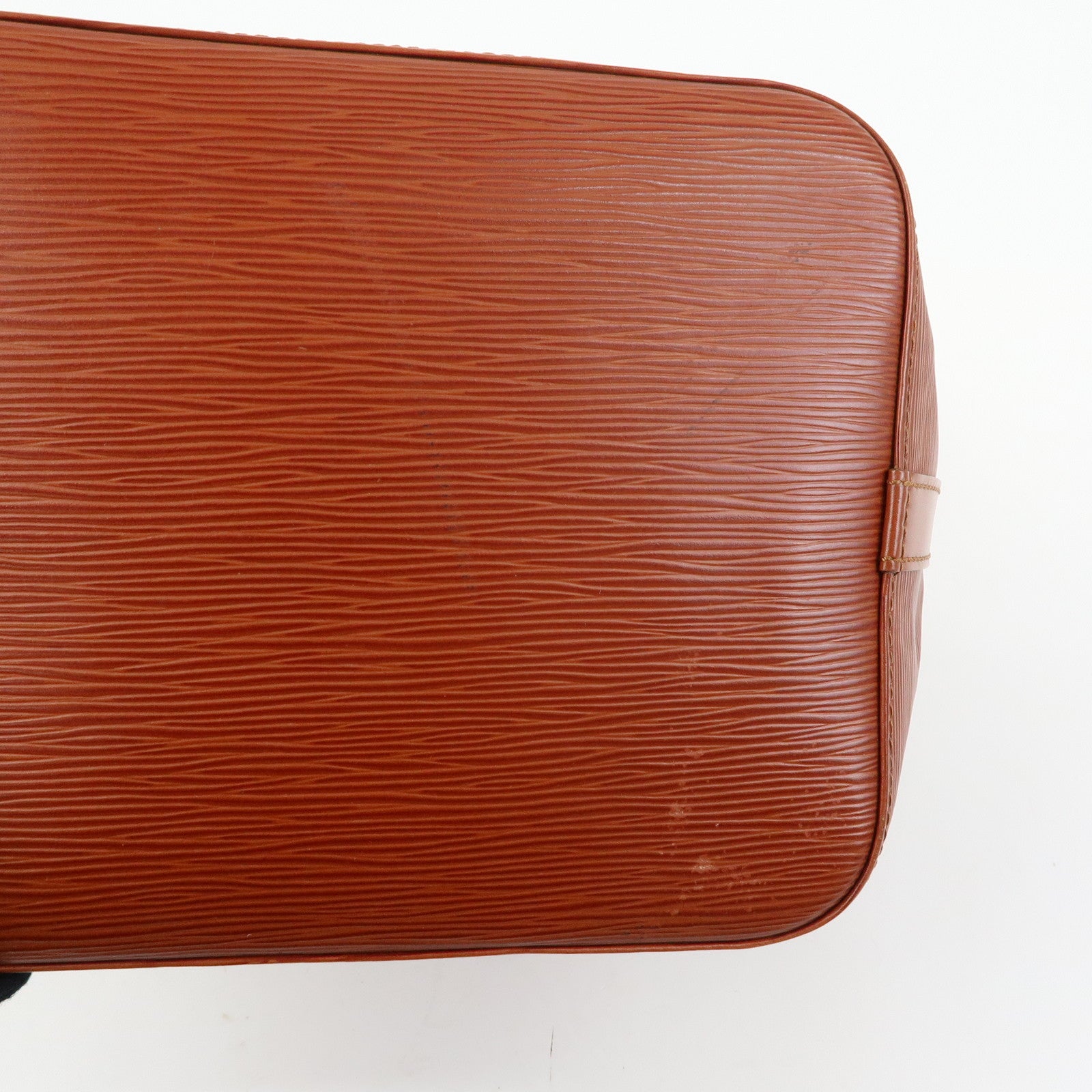 Louis Vuitton Epi Petit Noe Leather Shoulder Bag Kenya Brown M44103
