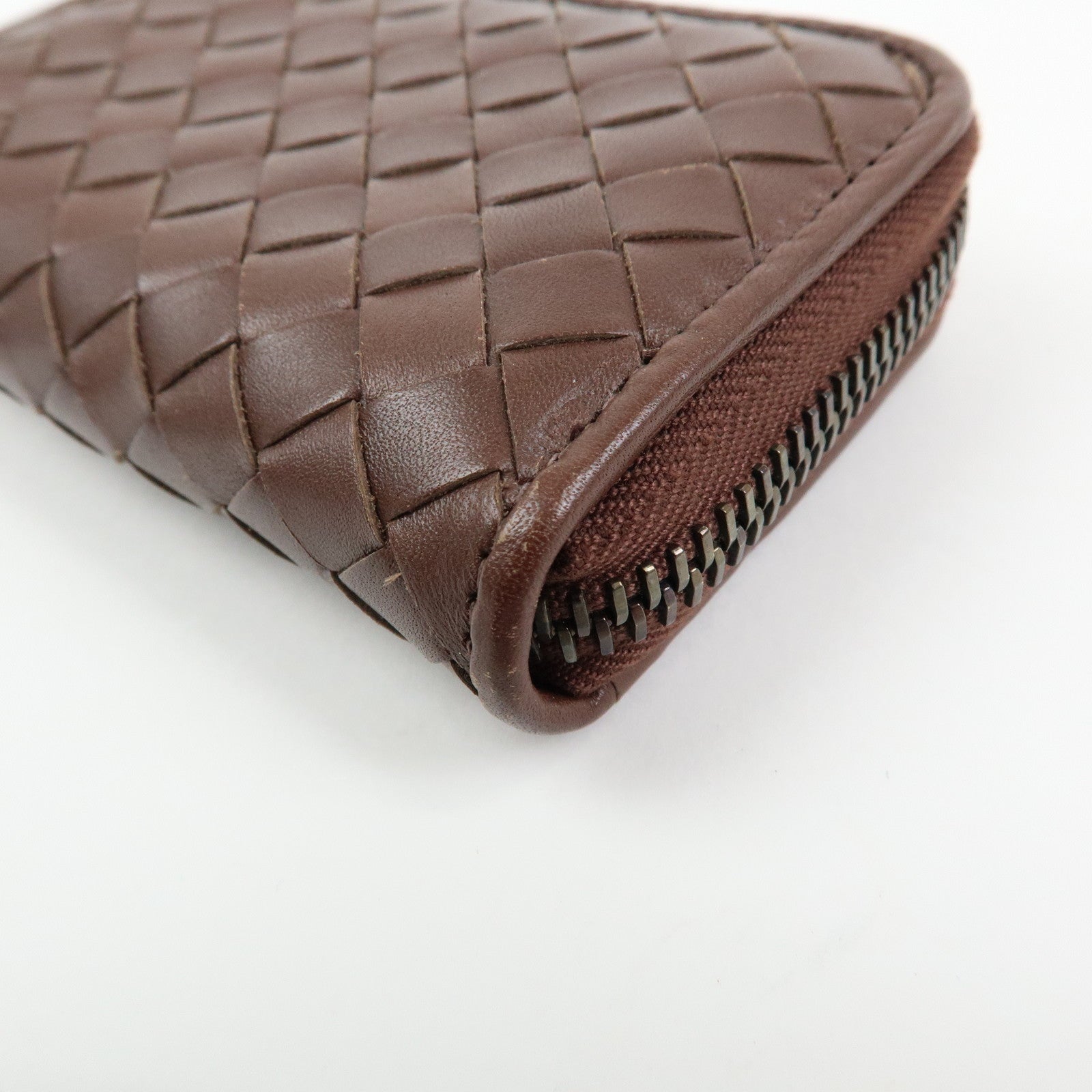 BOTTEGA VENETA Intrecciato Leather Round Zippy Coin Case Brown