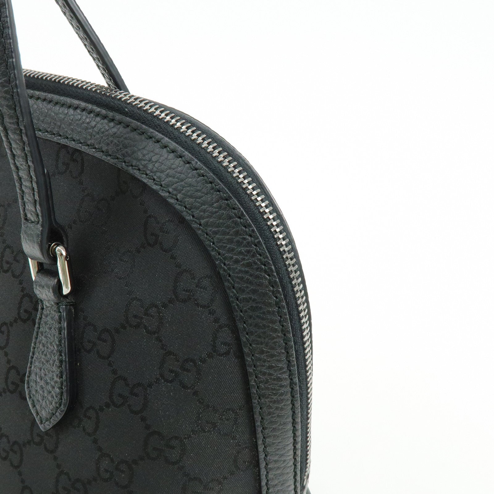 GUCCI GG Nylon Leather 2Way Bag Hand Shoulder Bag Black 420023