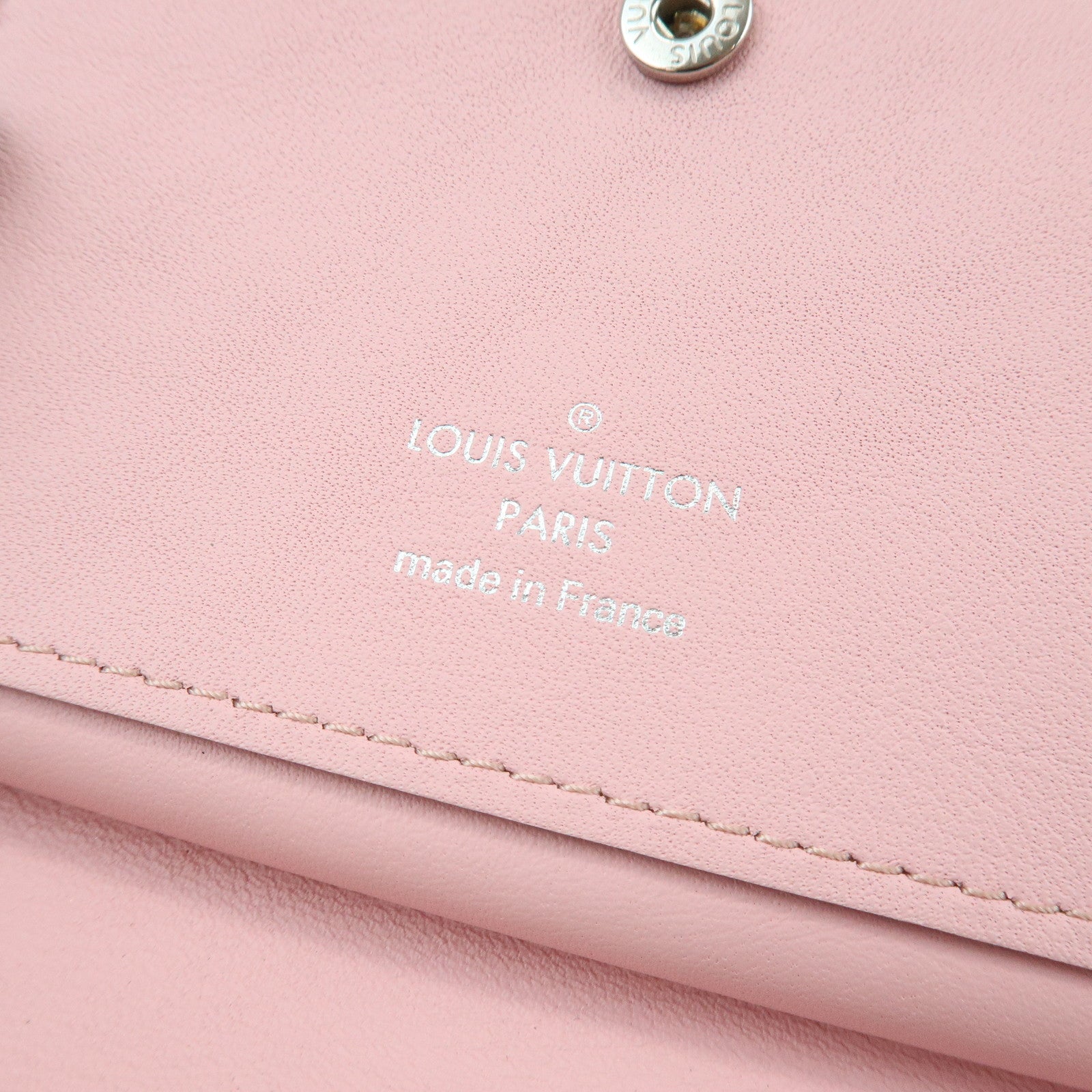 Louis Vuitton New Wave Gypt Compact Wallet Smoothie Pink M63791