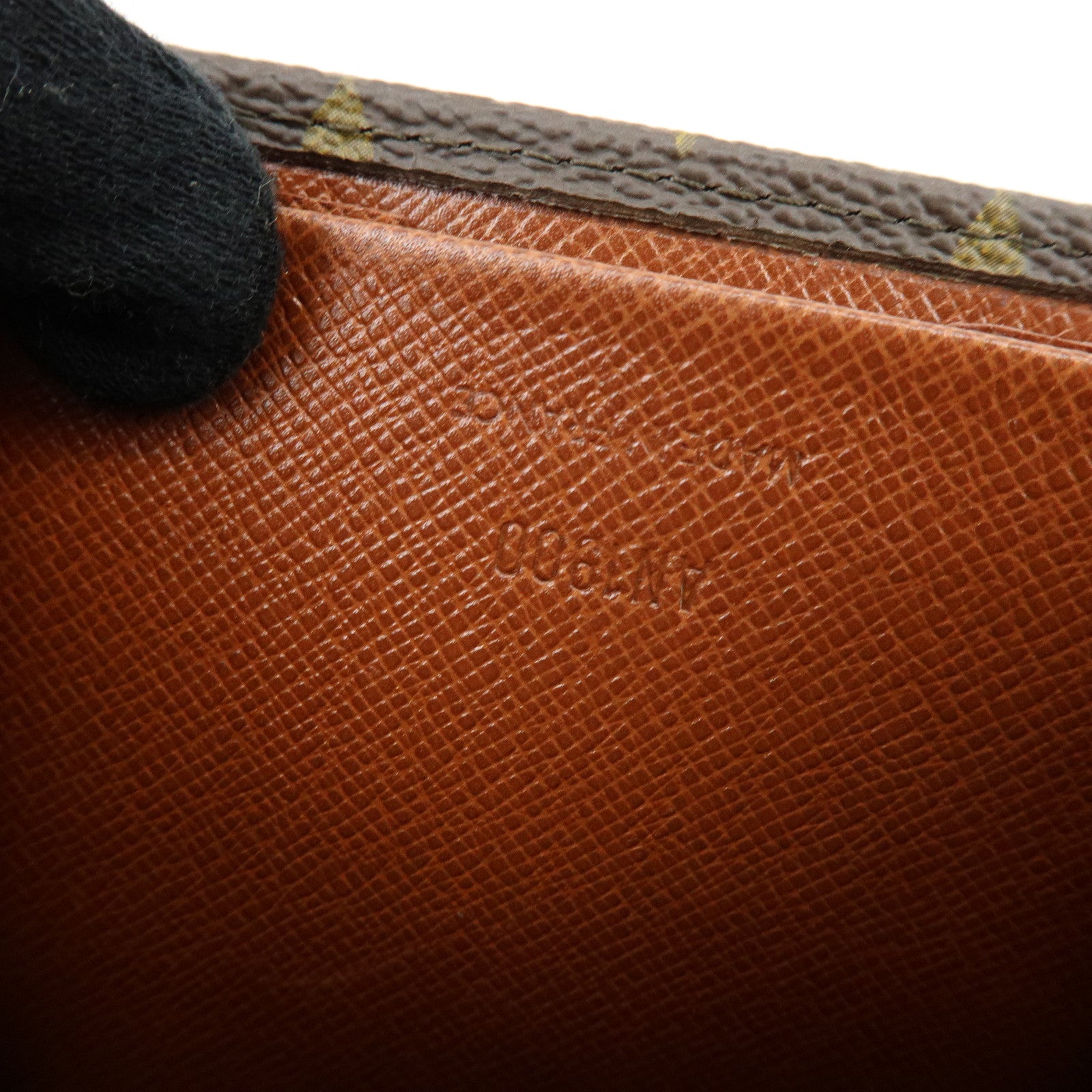 Louis Vuitton Monogram Porte Monnaie Billet Carte Credit M61660