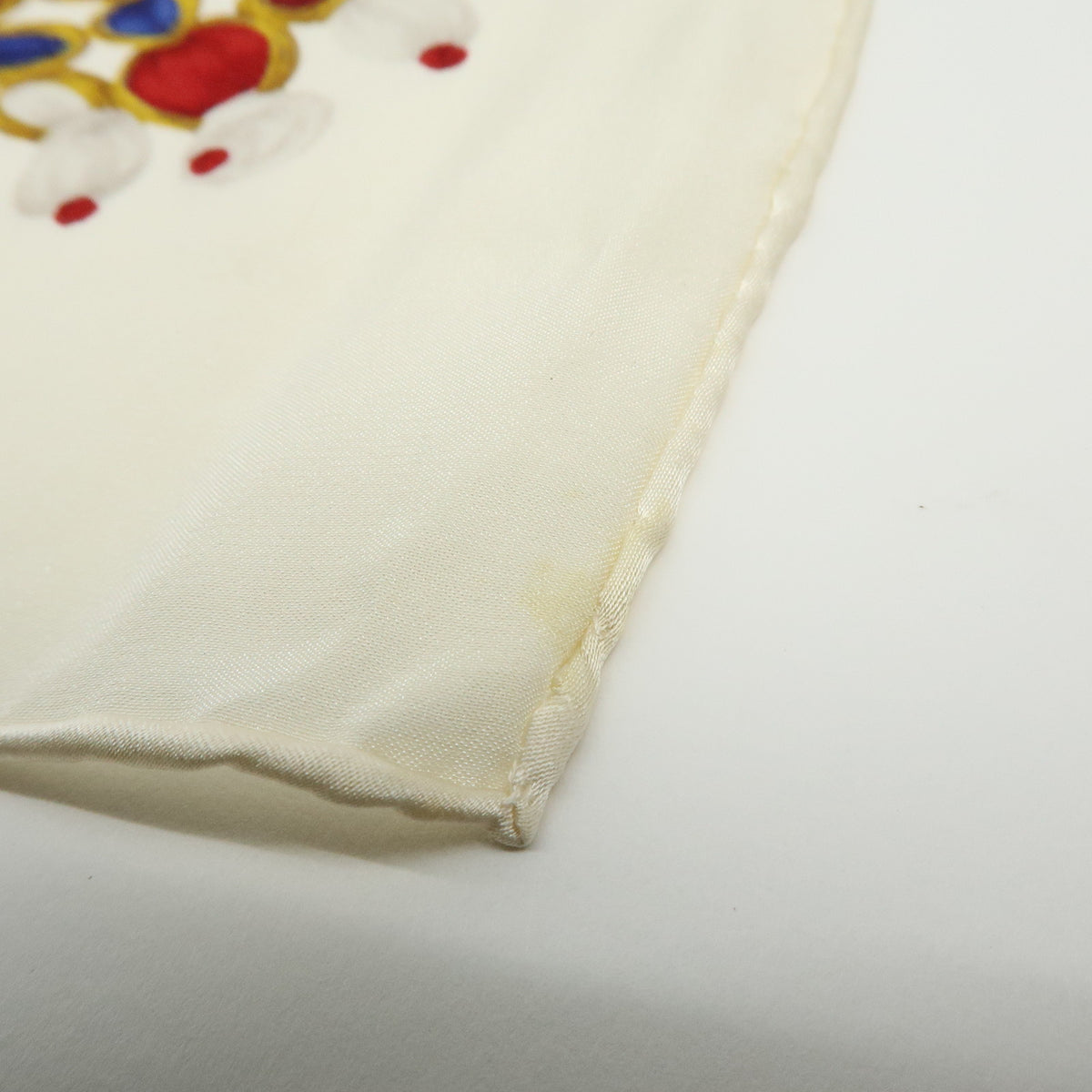 CHANEL COCO Mark Silk 100% Scarf Pearl Jewerly Motif White Red Blue
