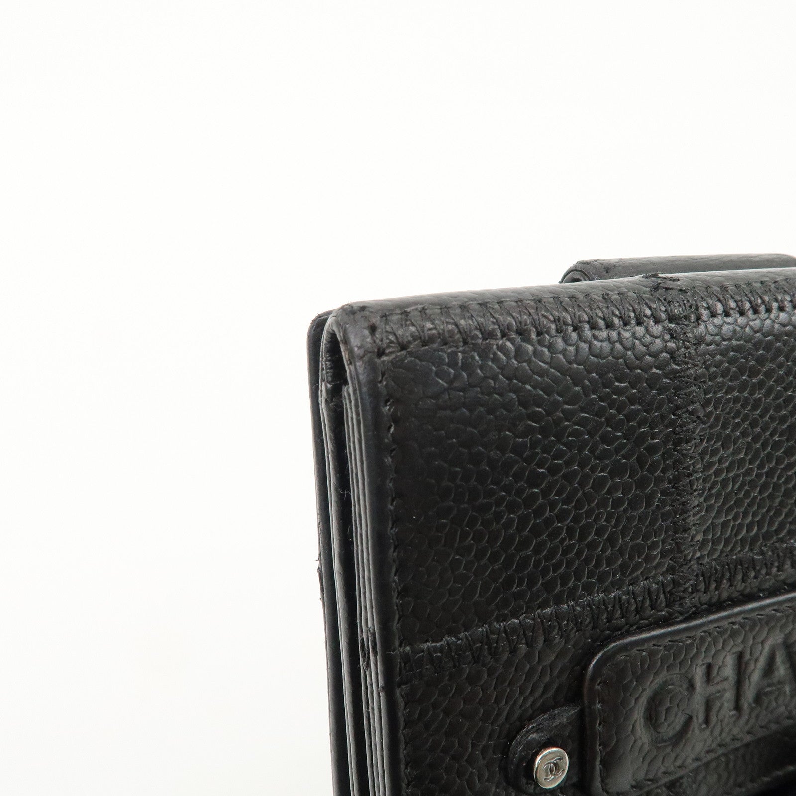 CHANEL Chocolate Bar Caviarskin W Hook Small Wallet Black Used