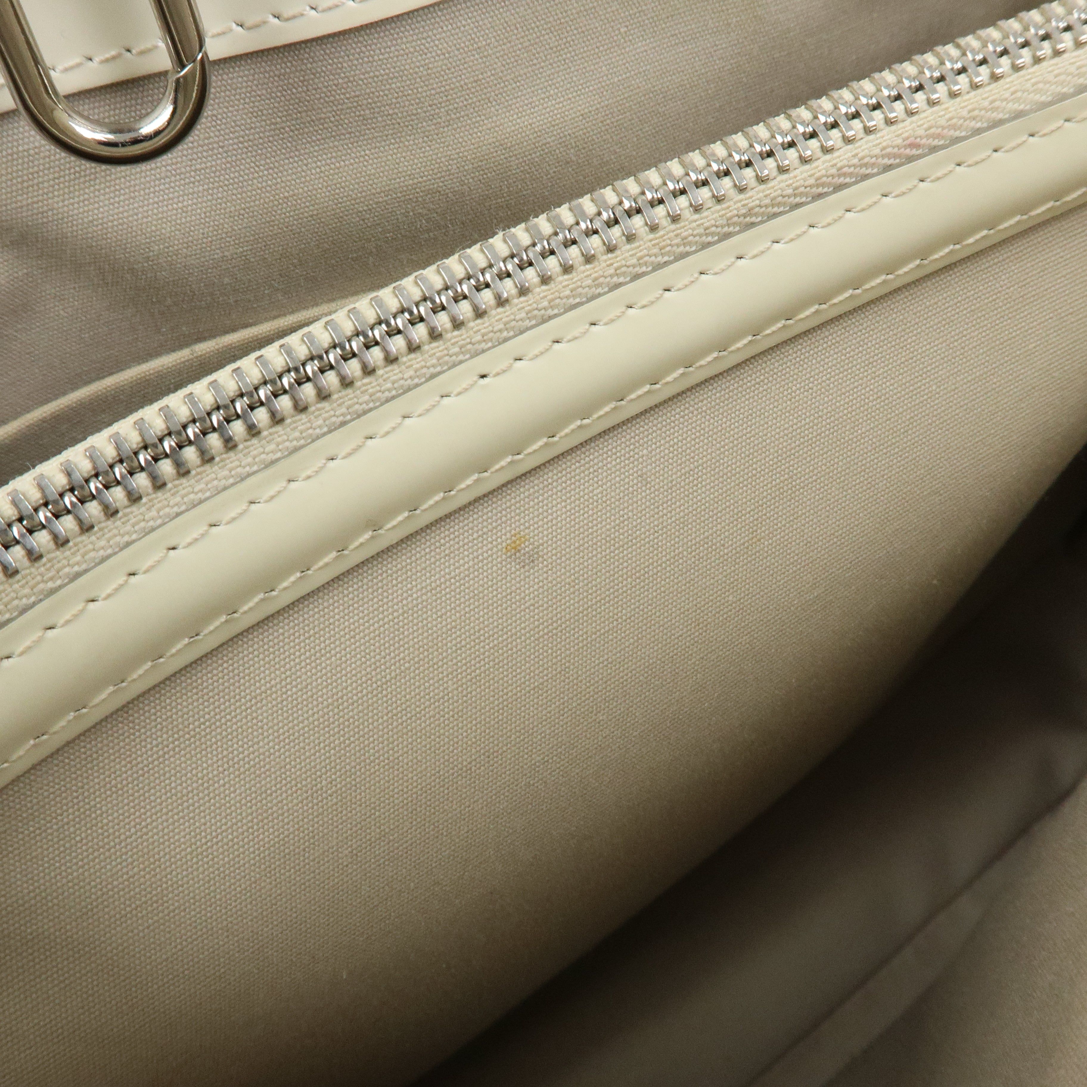 Louis Vuitton Epi Passy PM Hand Bag Tote Bag Ivoire Ivory M5926J