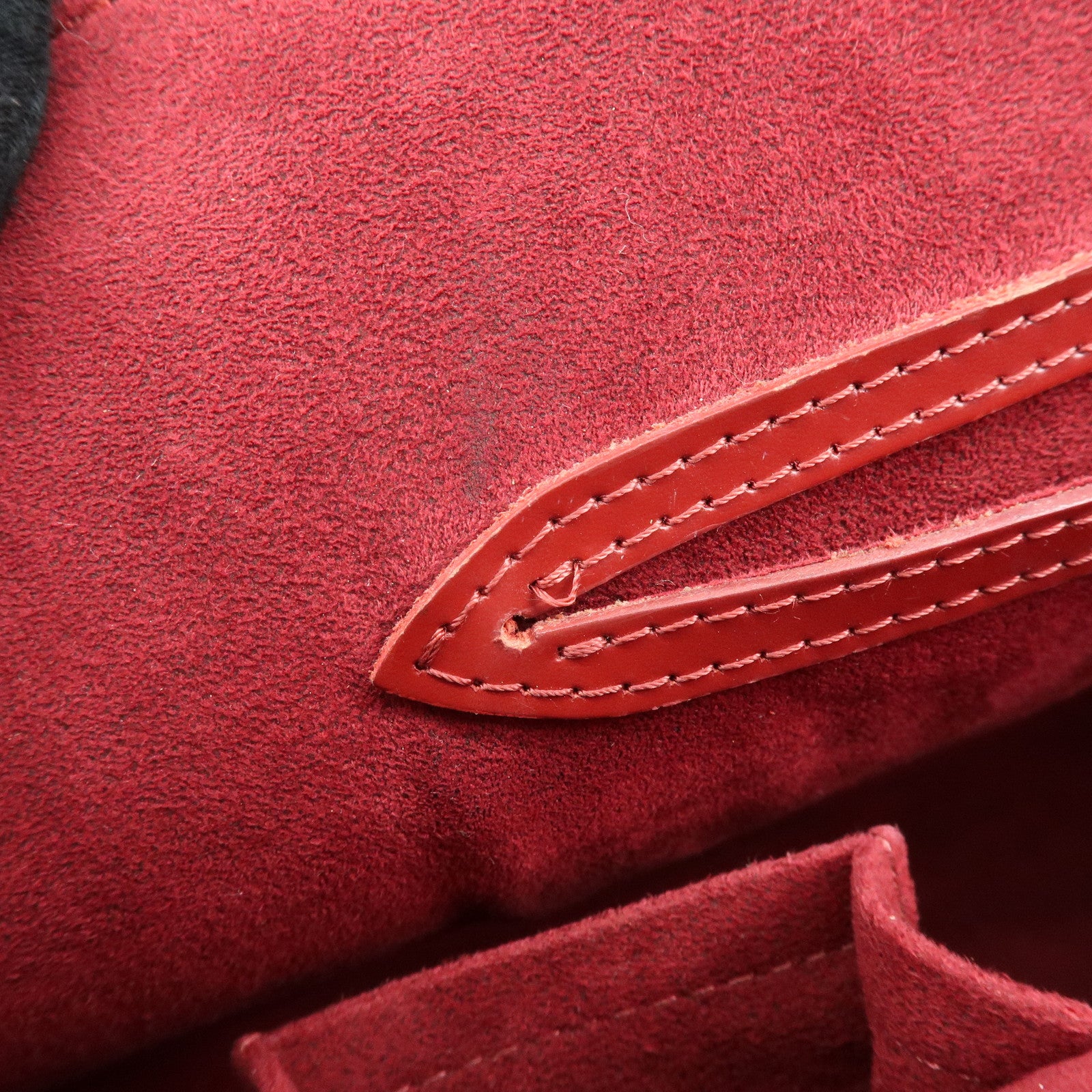 Louis Vuitton Epi Alma PM Leather Hand Bag Carmine Red M4058E