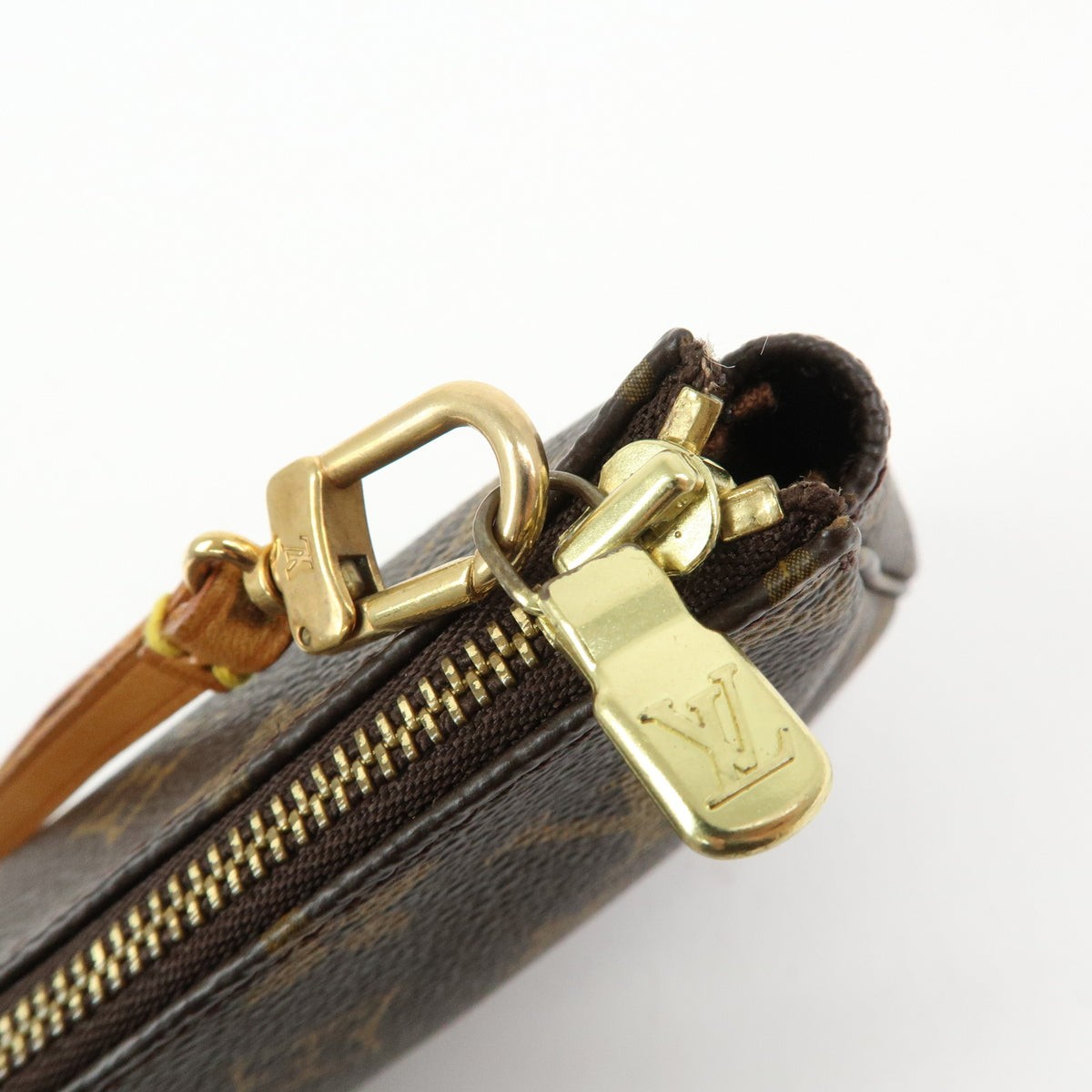 Louis Vuitton Monogram Pochette Accessoires Pouch Hand Bag M51980