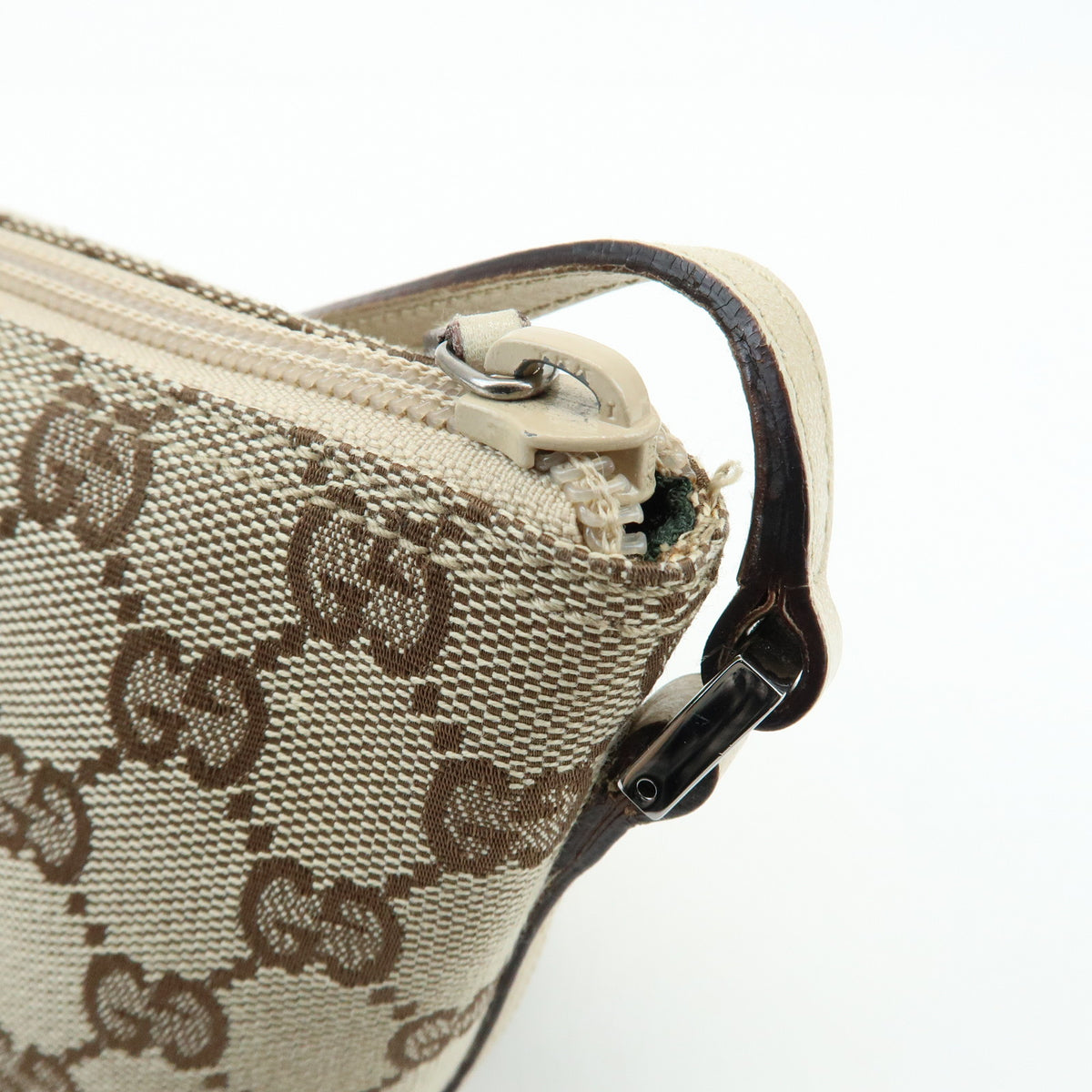GUCCI Boat Bag GG Canvas Leather Hand Bag Accessory Pouch Beige 07198