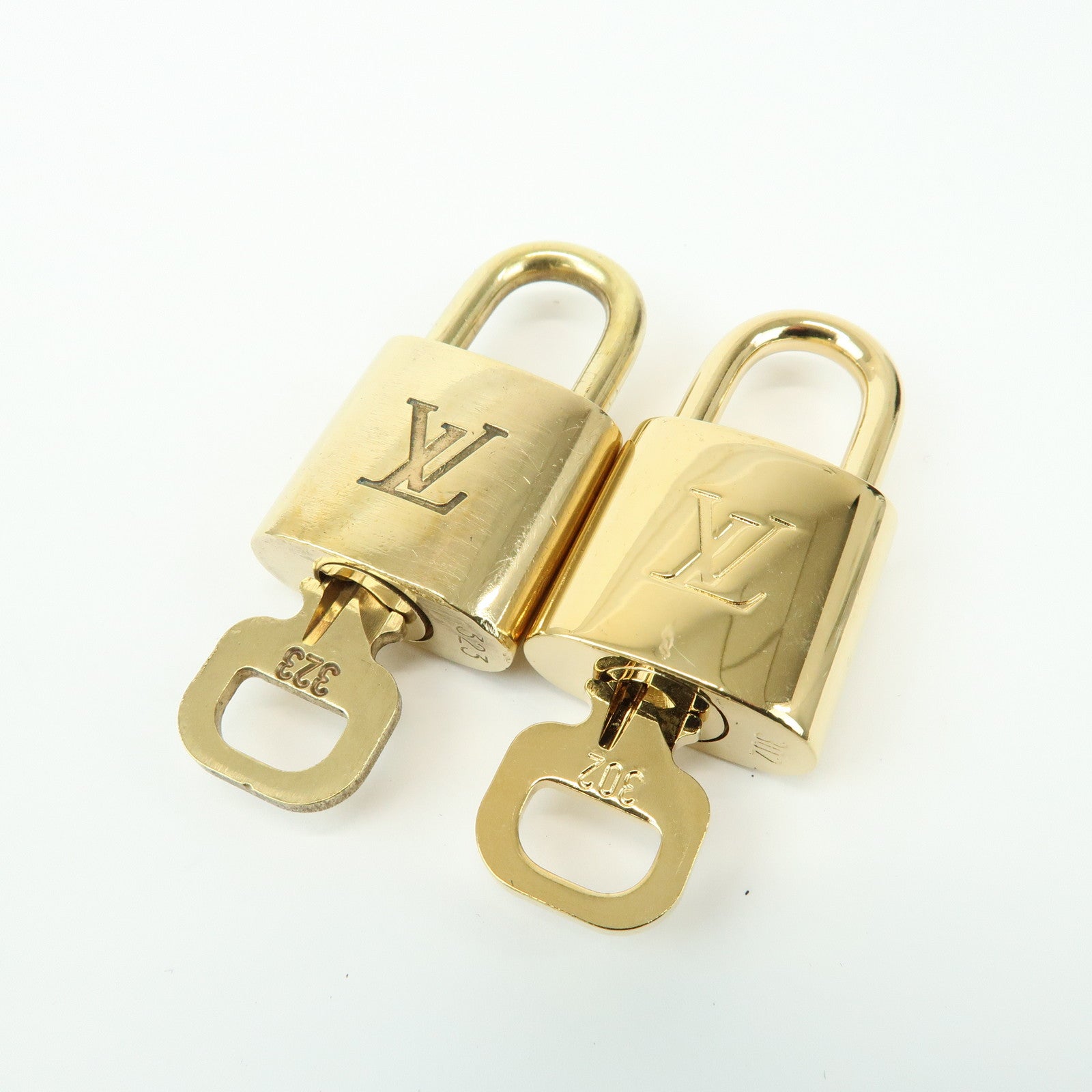 Louis Vuitton Set of 10 Lock & Key Cadena Key Lock