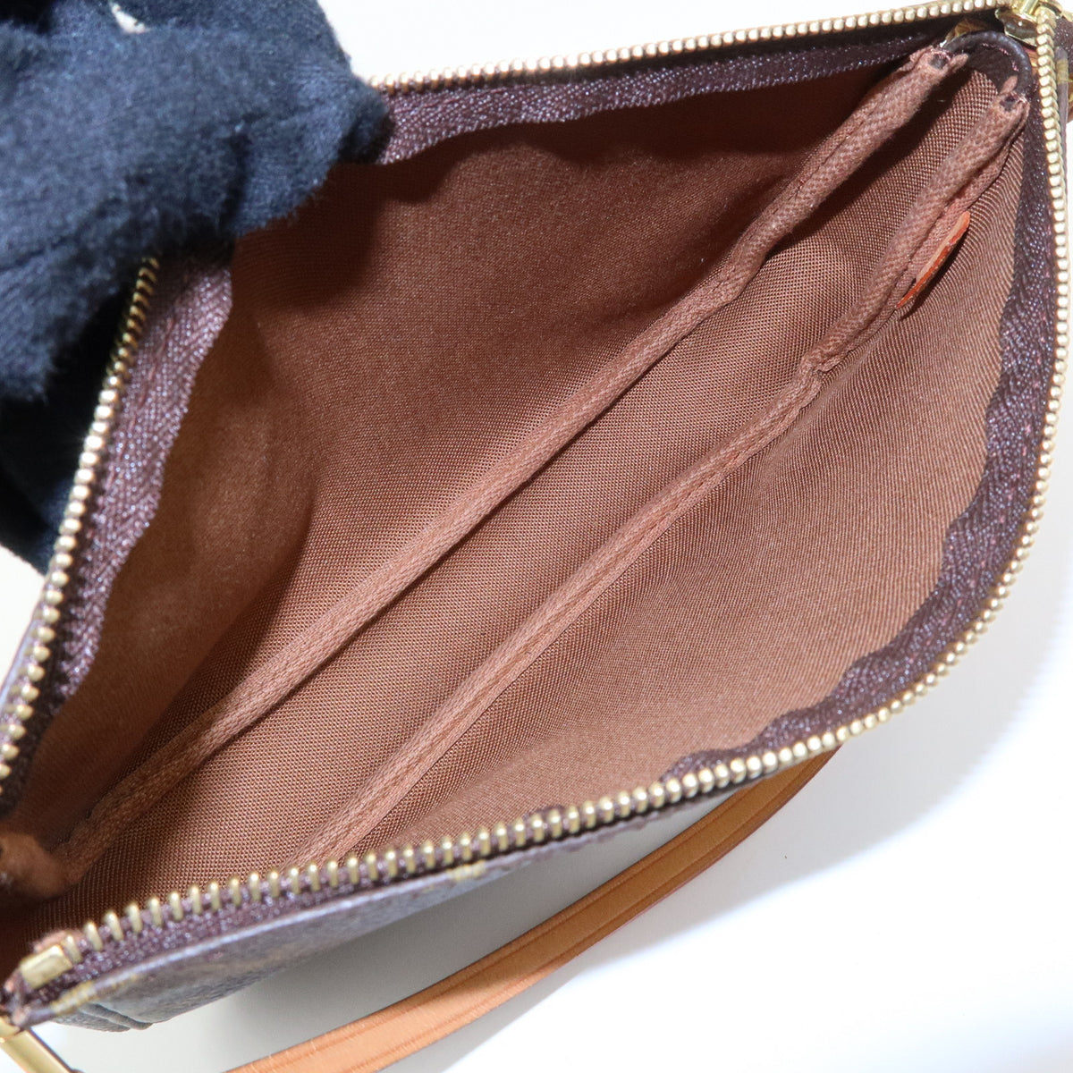 Louis Vuitton Monogram Pochette Accessoires Pouch Hand Bag M51980