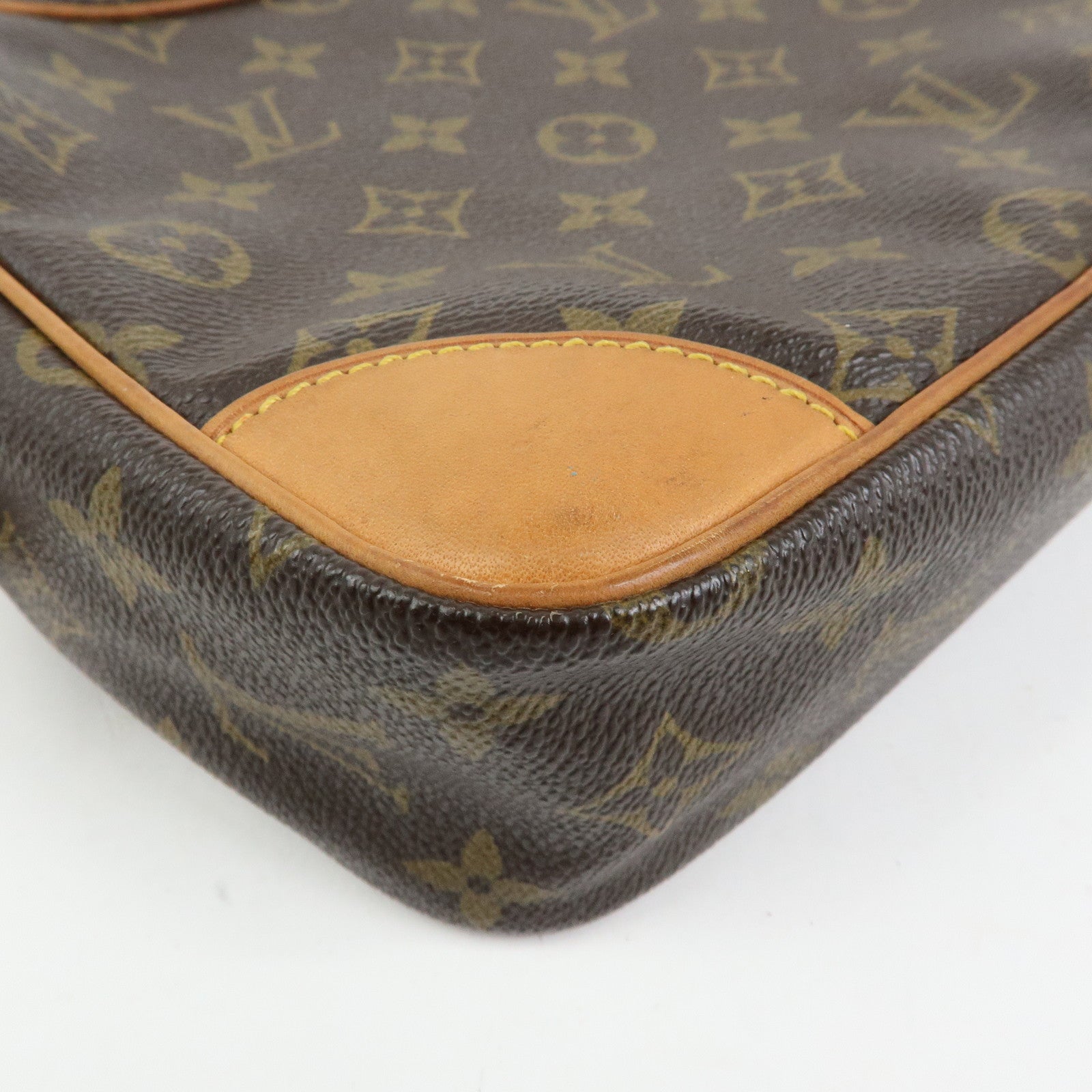 Louis Vuitton Monogram Compiegne 23 Pouch Clutch Bag Brown M51845
