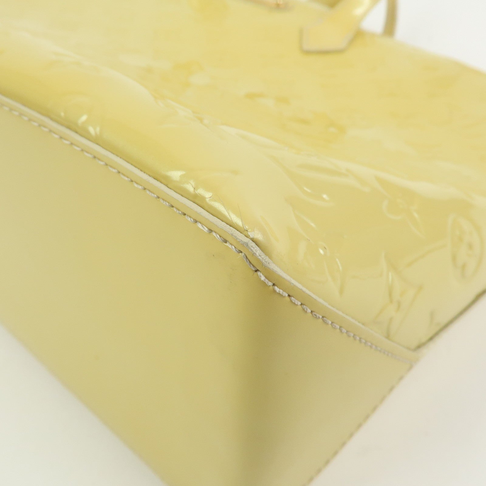 Louis Vuitton Monogram Vernis Wilshire MM Tote Bag Blanc Corail M91441