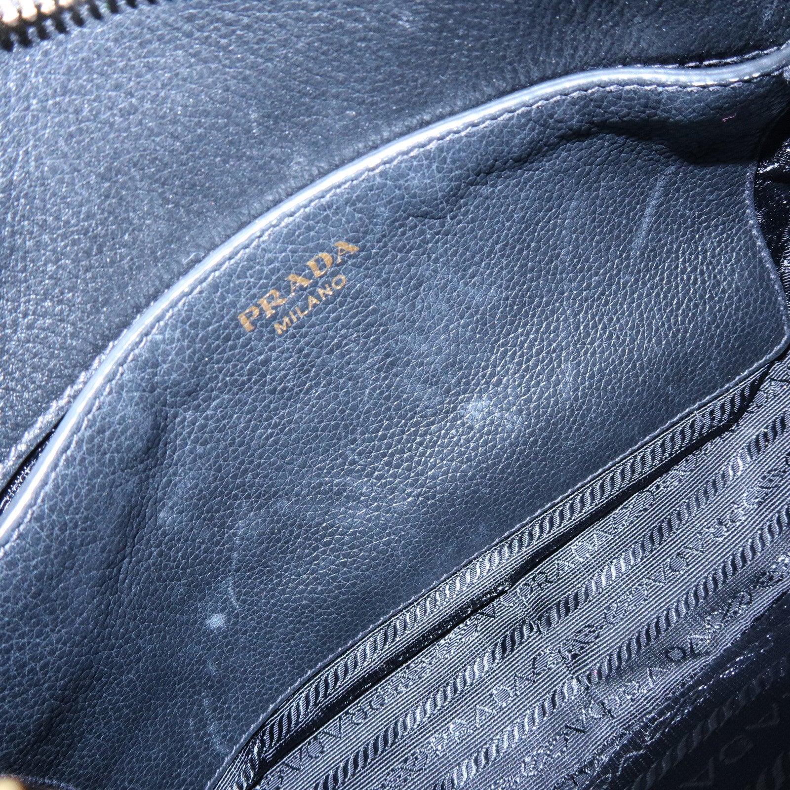 PRADA Vitello Phenix Leather Shoulder Bag Crossbody Bag  Black 1BC180