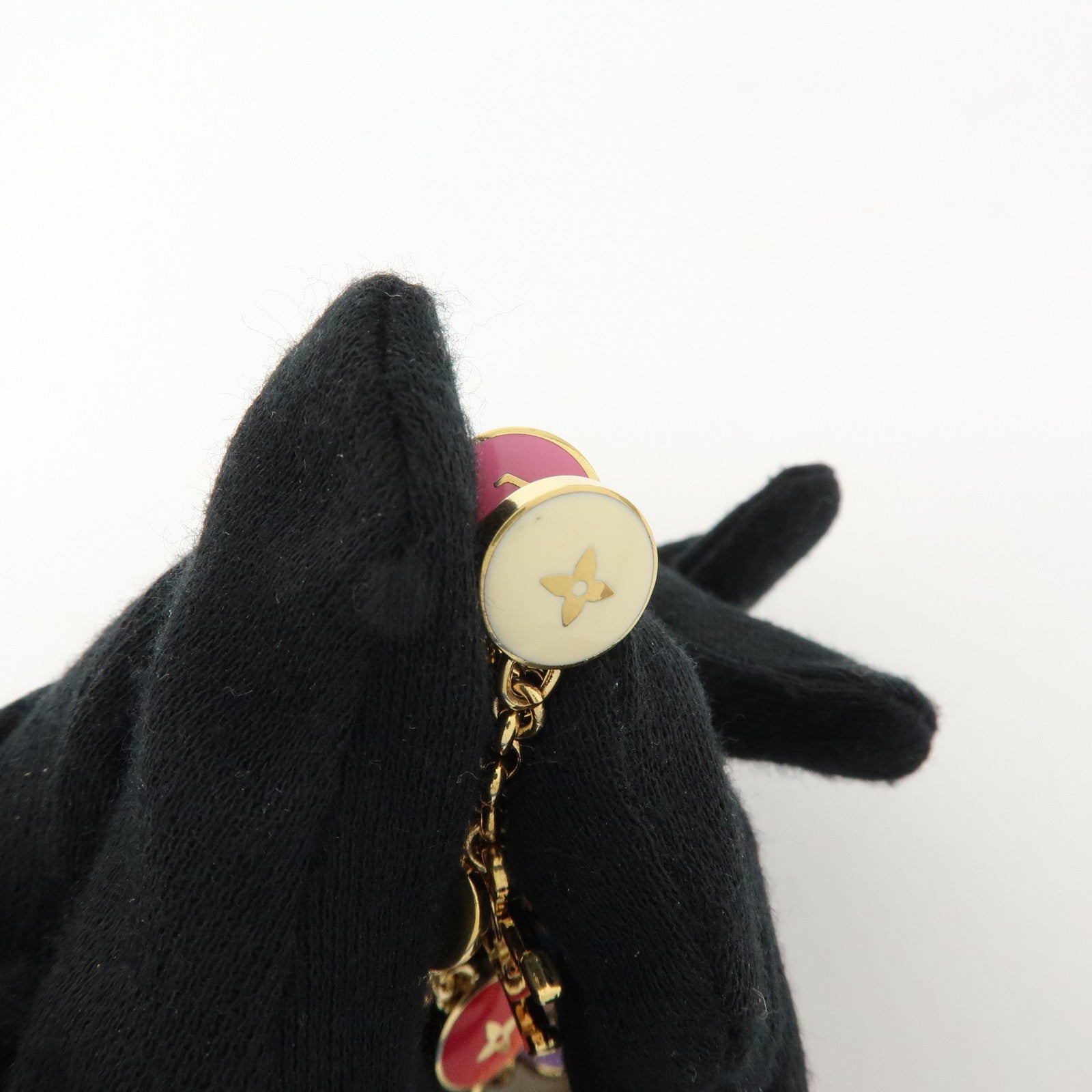 Louis Vuitton Porte Cles Chaine Pastilles Metal Key Chain M66172