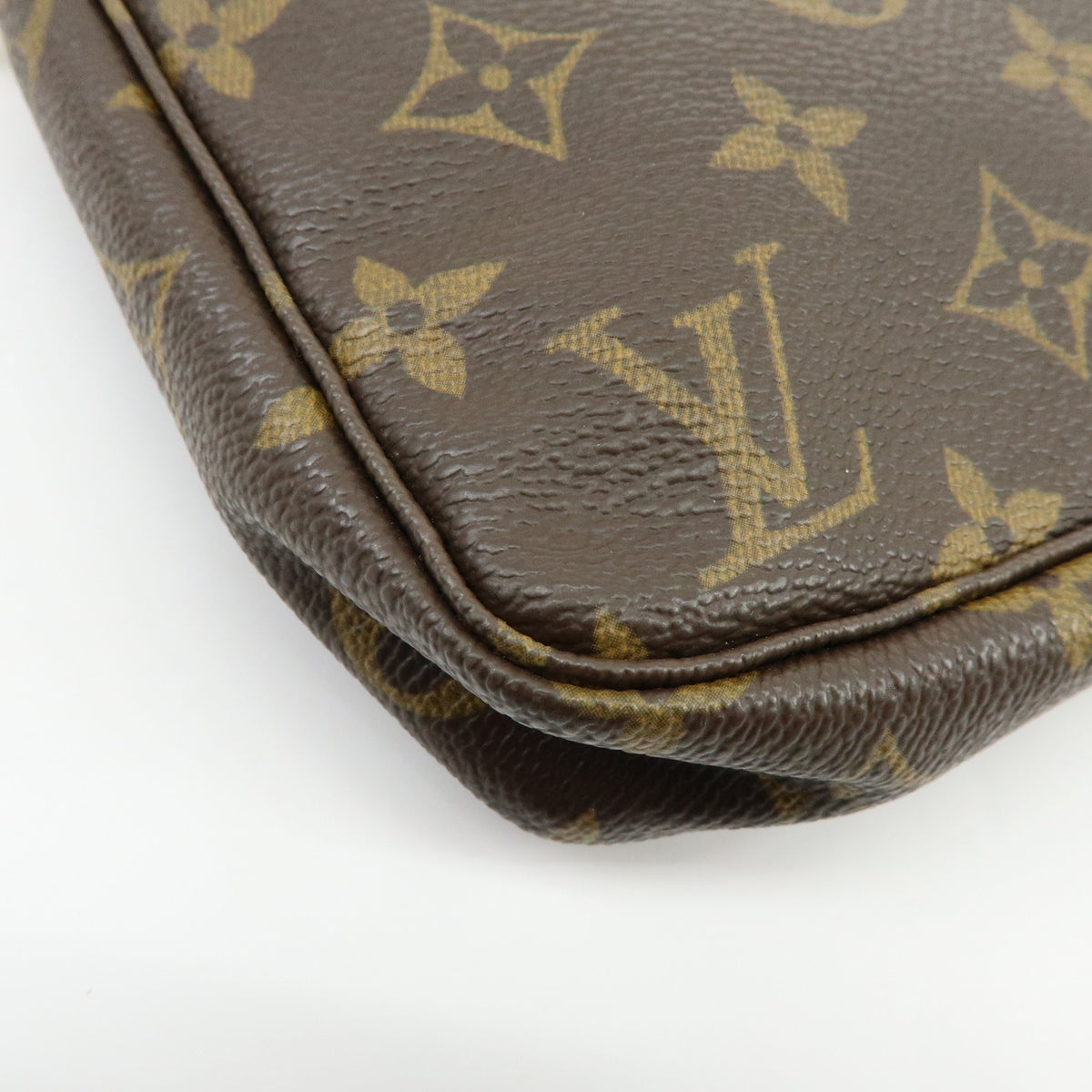 Louis Vuitton Monogram Pochette Accessoires Pouch Hand Bag Brown M51980