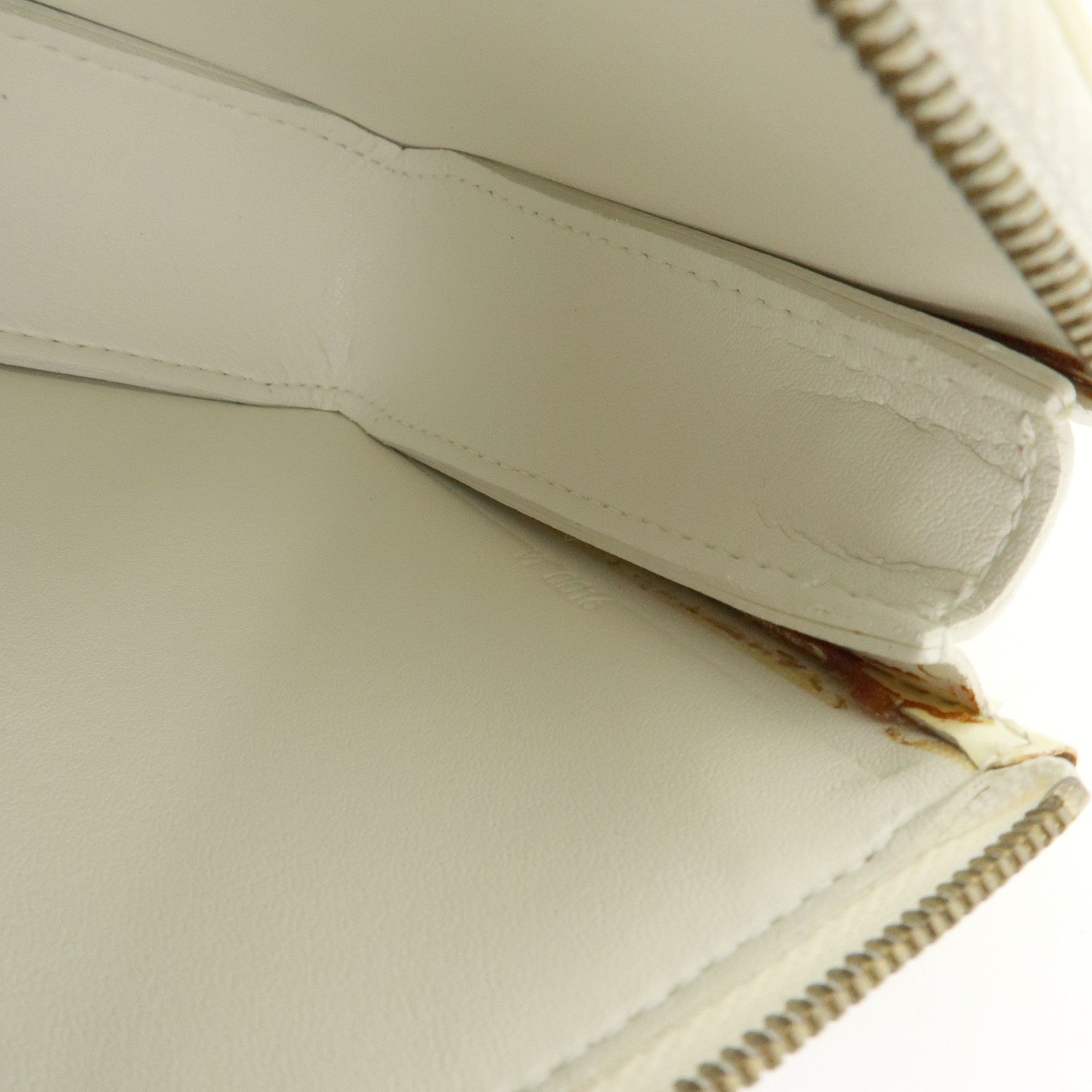 Louis Vuitton Monogram Vernis Lexington Accessoires Pouch Perle M91345
