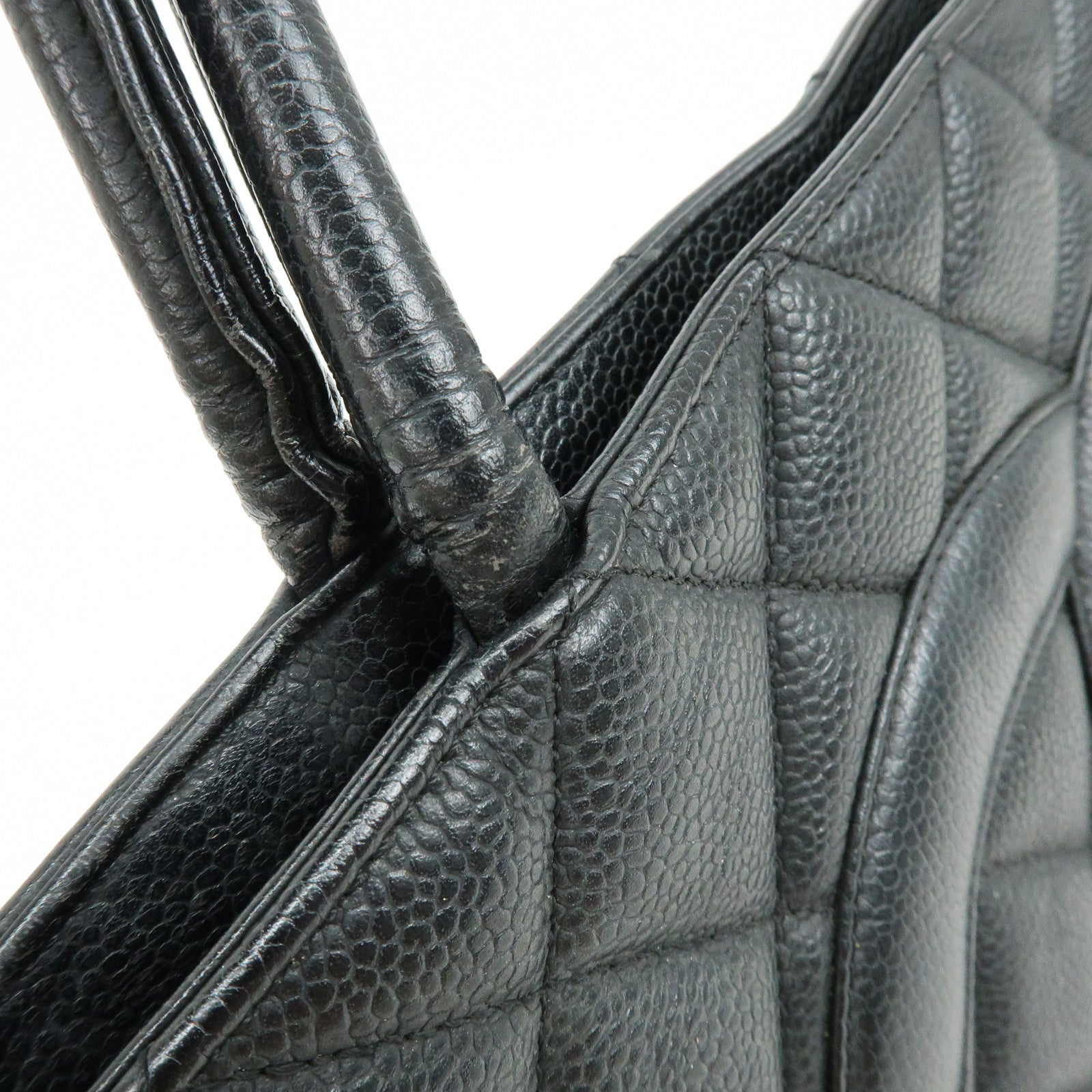 CHANEL Medallion Matelasse Caviarskin Tote Bag Hand Bag Black A01804