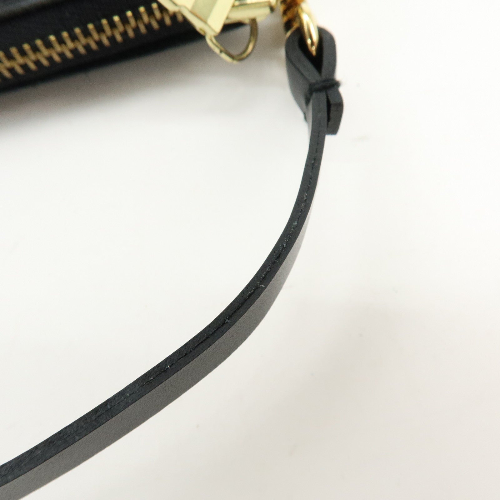 Louis Vuitton Epi Pochette Accessoires Clutch Bag Hand Bag Noir M52942