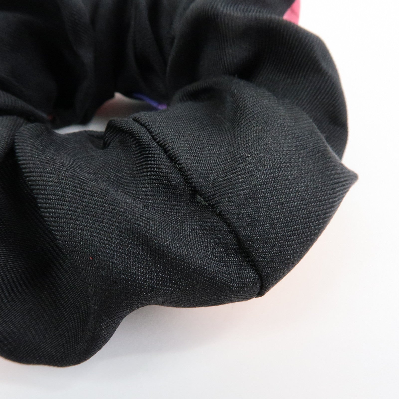 GUCCI Flora Double G Silk 100% Scrunchie Hair Accessory Black