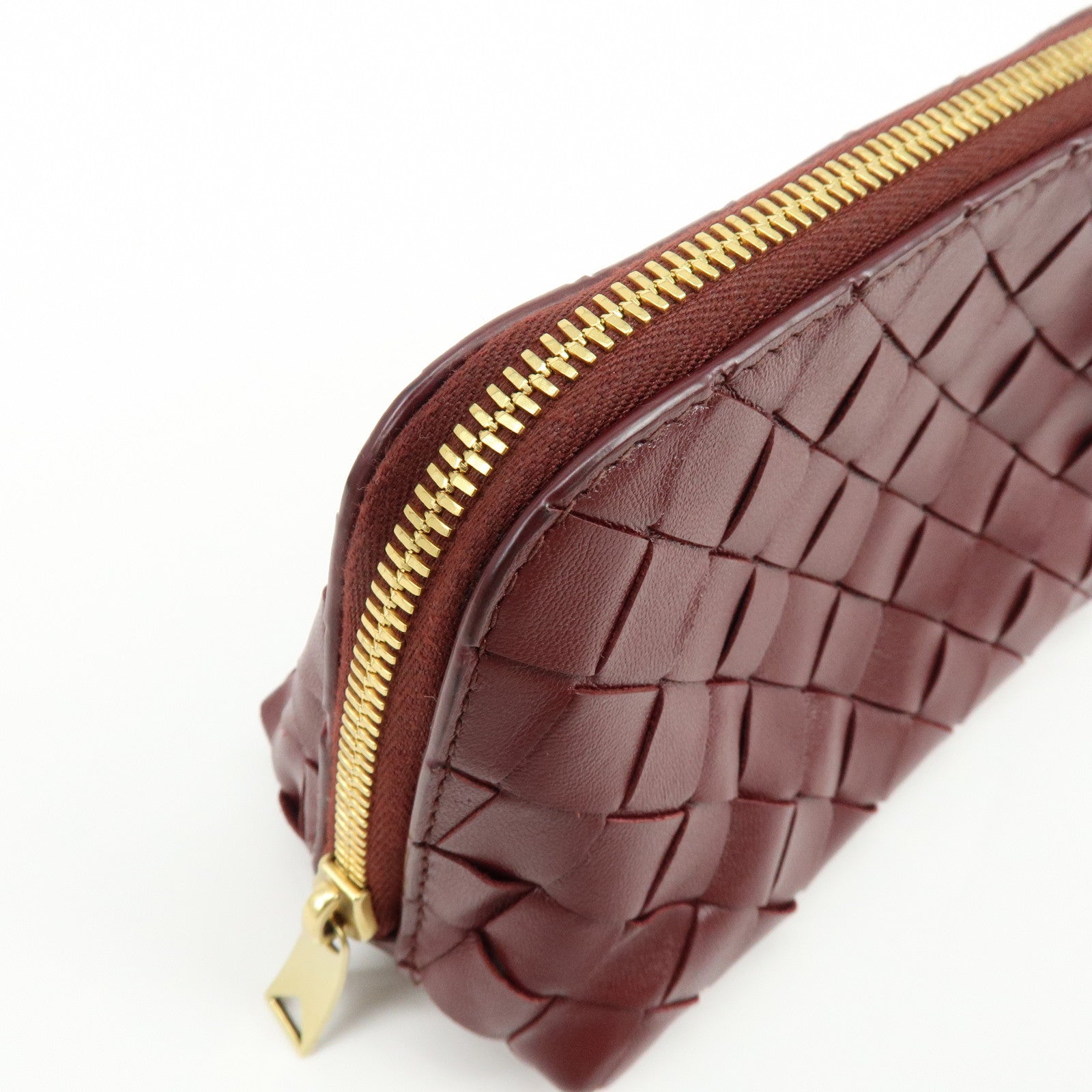 BOTTEGA VENETA Intrecciato Leather Pouch Cosmetic Case Bordeaux　