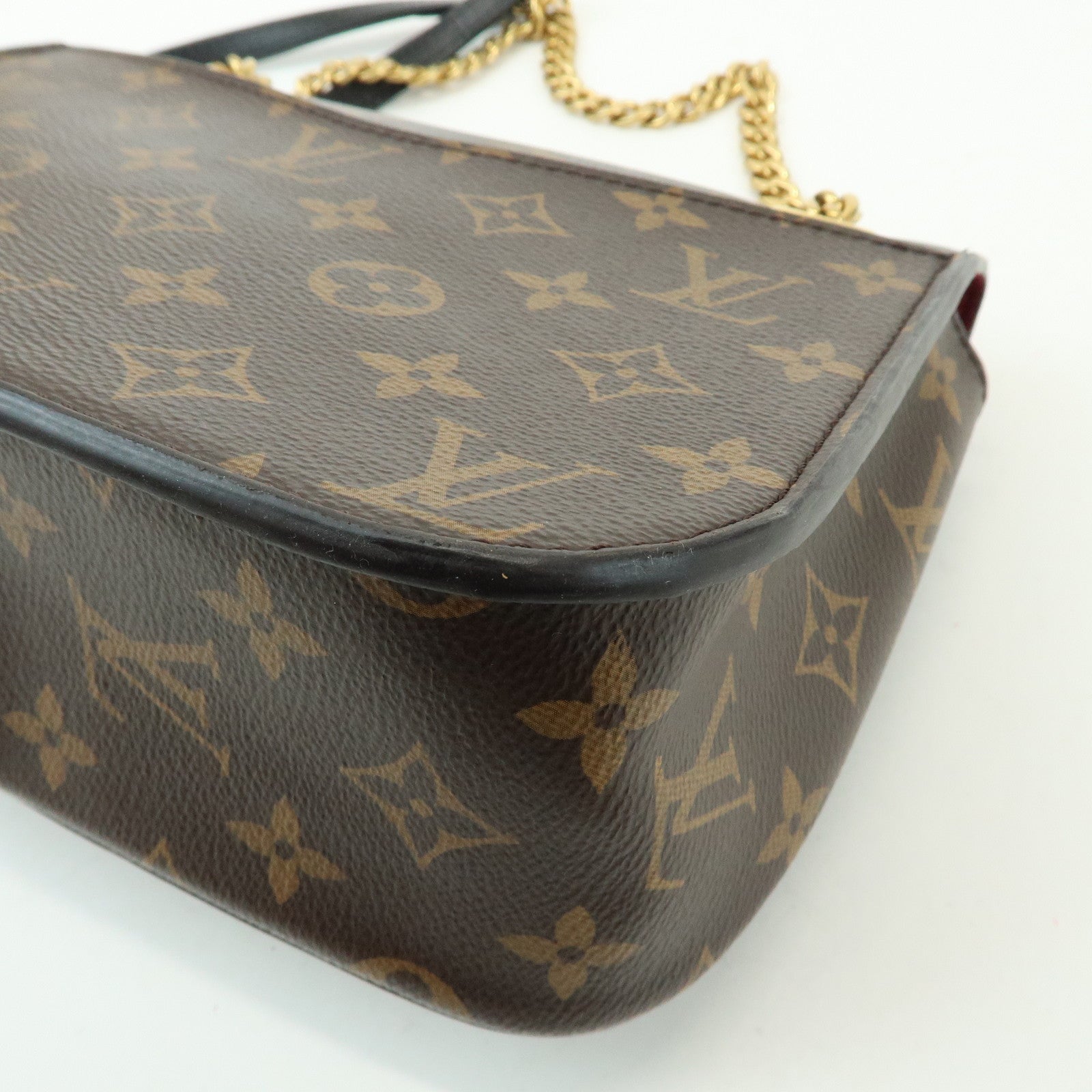Louis Vuitton Monogram Passy Crossbody Chain Shoulder Bag M45592