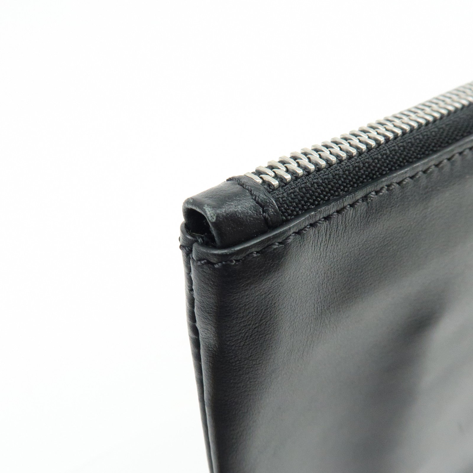 BURBERRY Leather Clutch Bag Flat Pouch Black